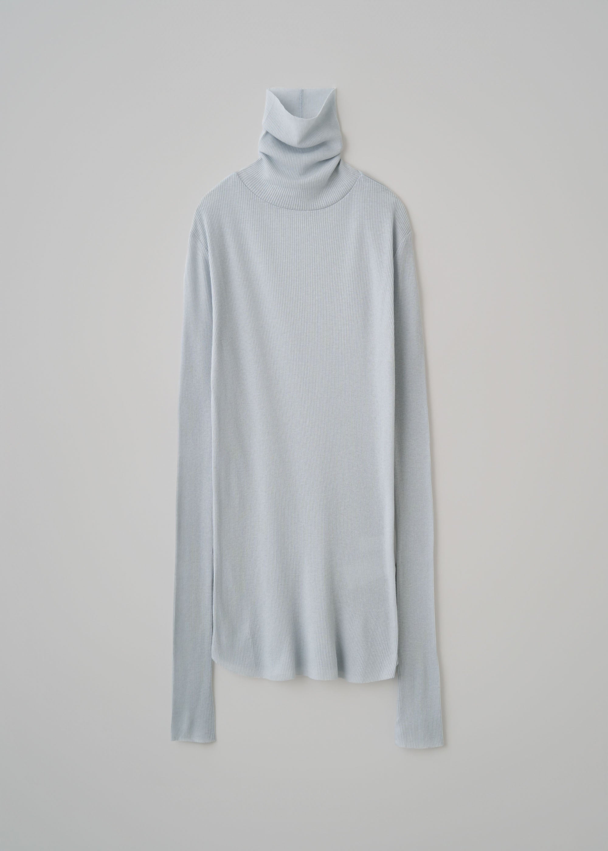 カシミヤ混タートルネックカットソー