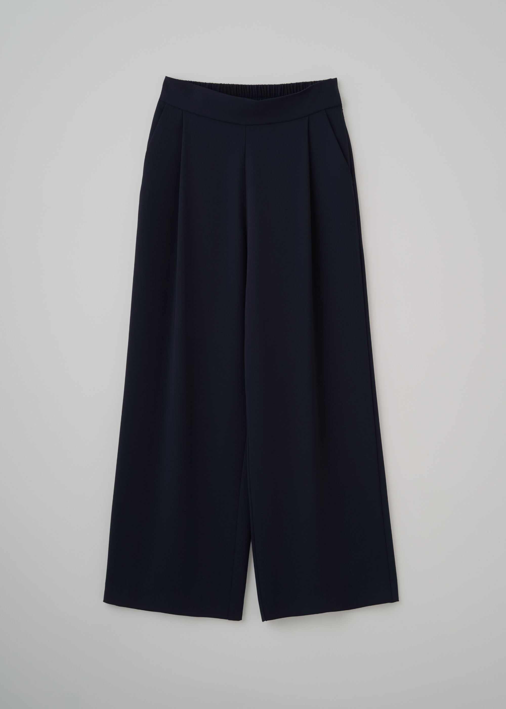 サイドタックワイドパンツ