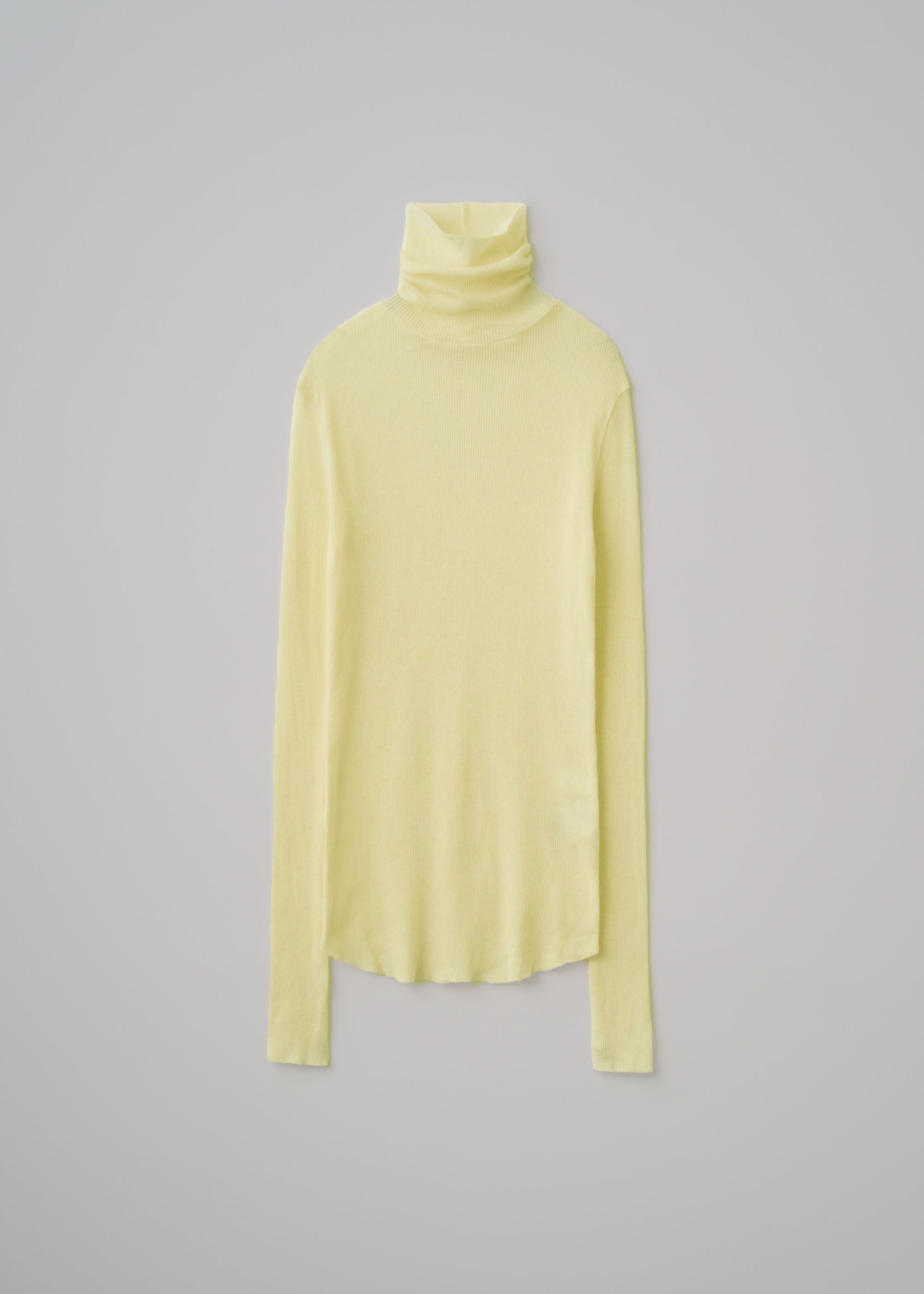 カシミヤ混タートルネックカットソー