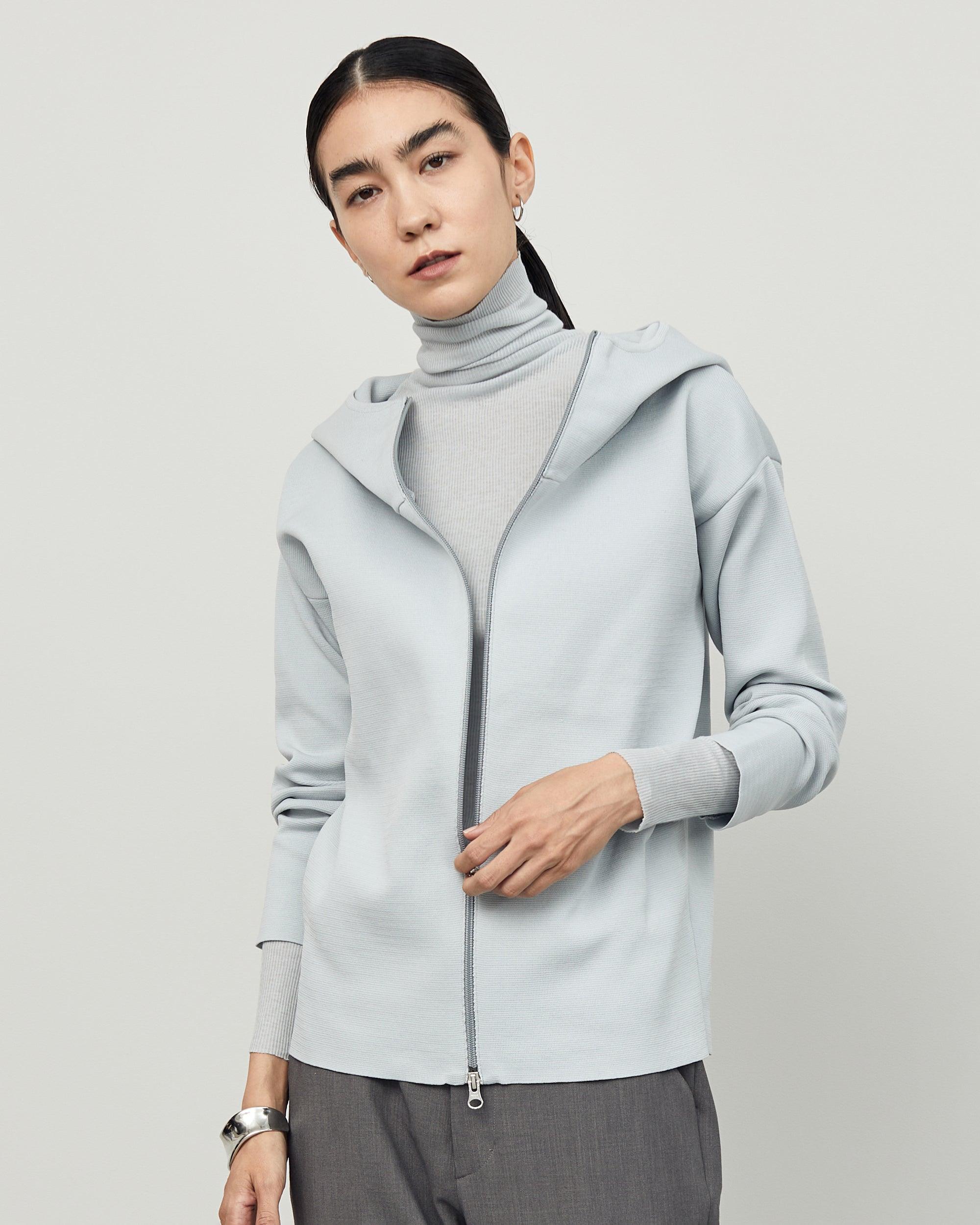 モデル:173cm サイズ:S