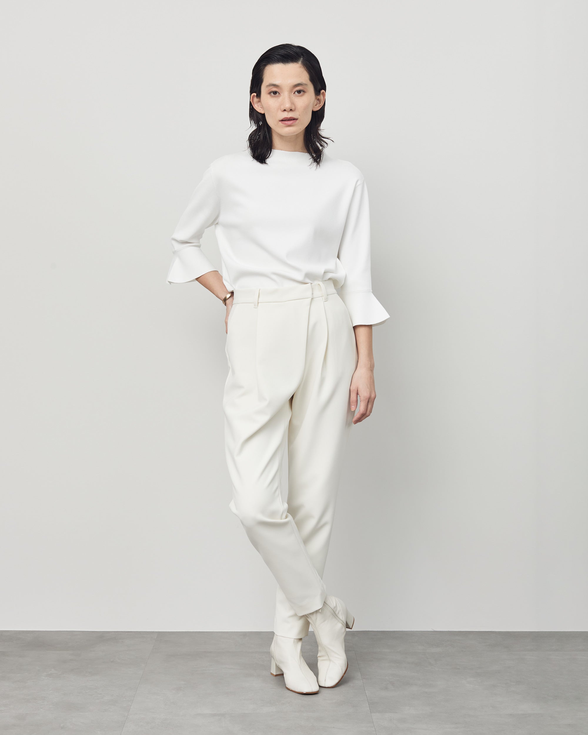 フレアスリーブニットプルオーバー