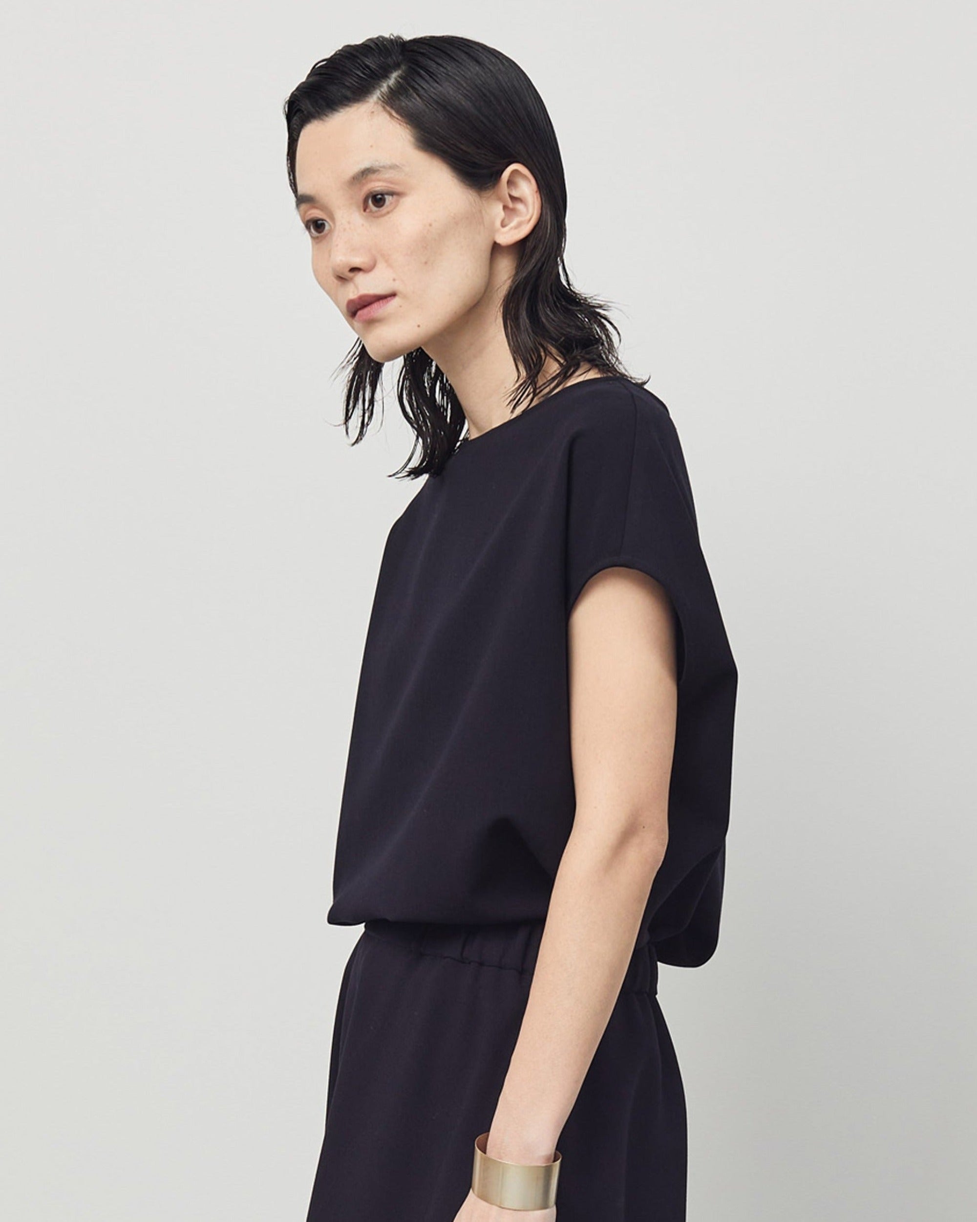 ウールライクショートスリーブコクーンブラウス