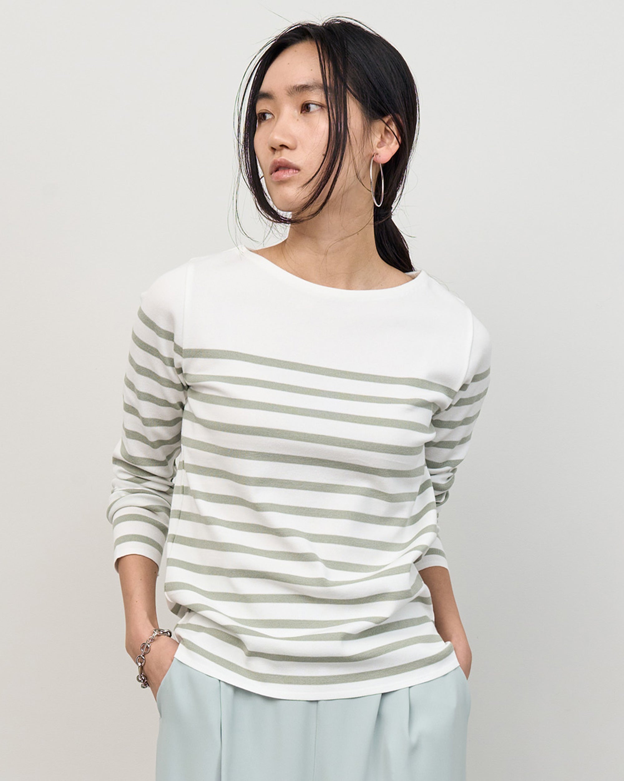 モデル:171cm サイズ:M