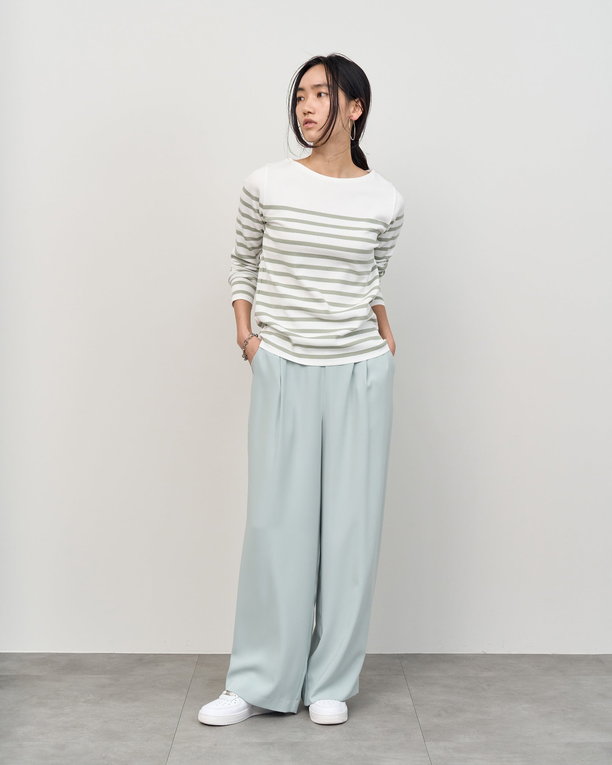 モデル:171cm サイズ:L