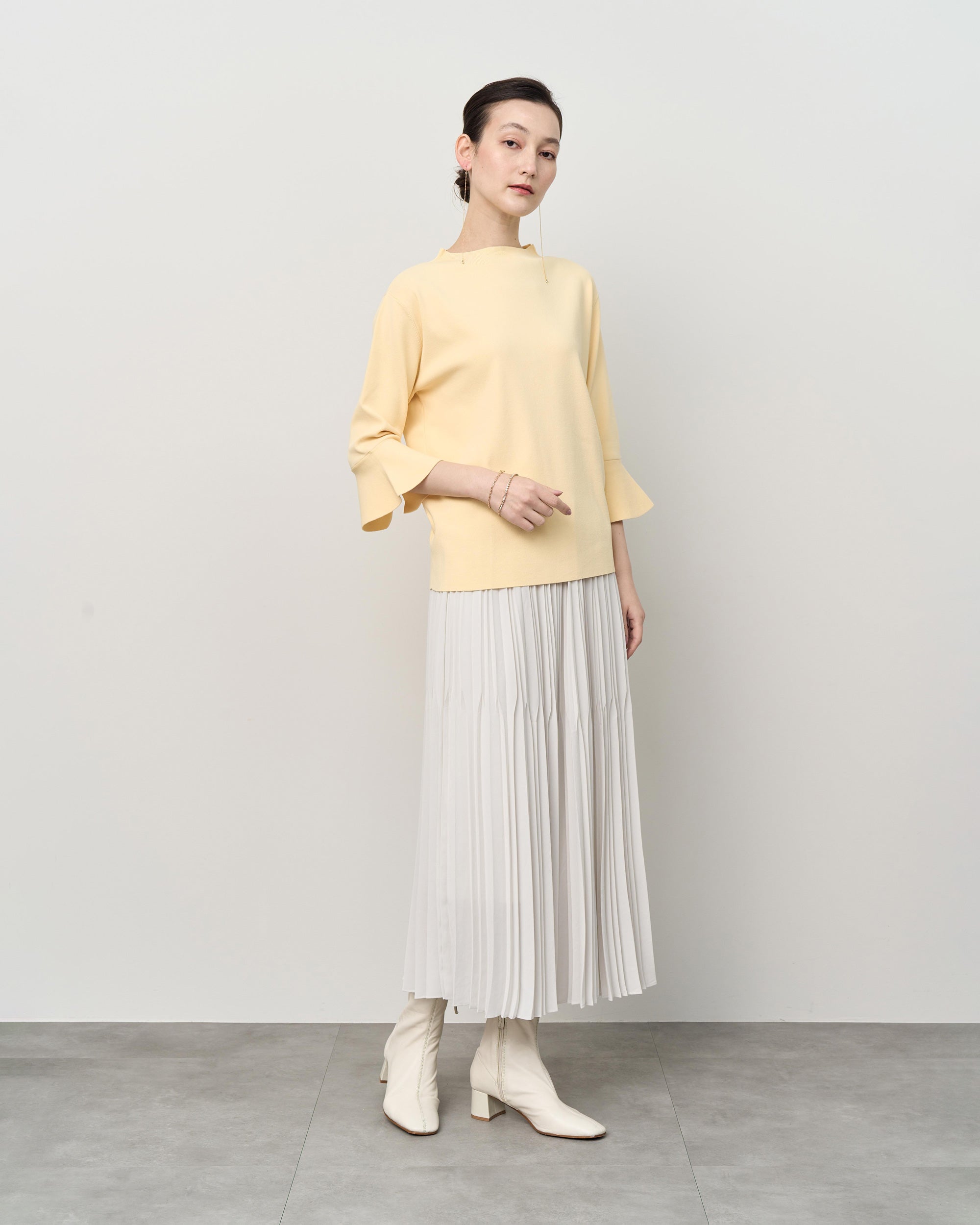 フレアスリーブニットプルオーバー