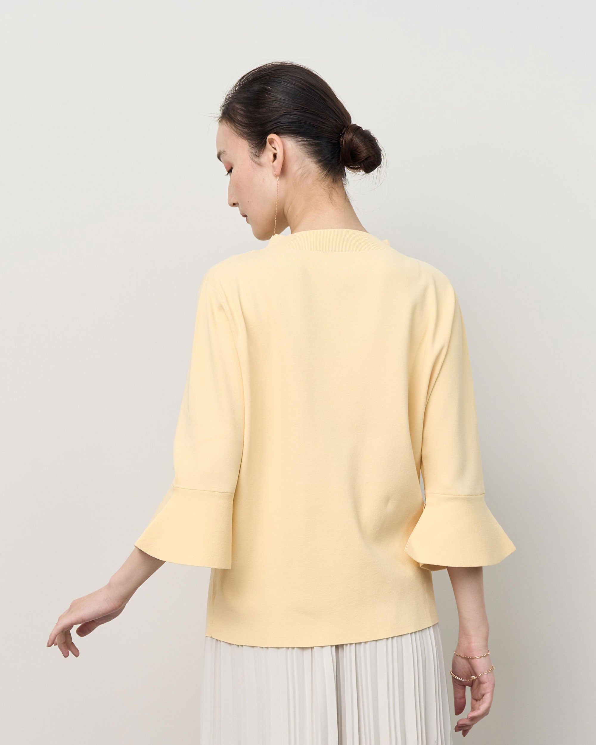 フレアスリーブニットプルオーバー