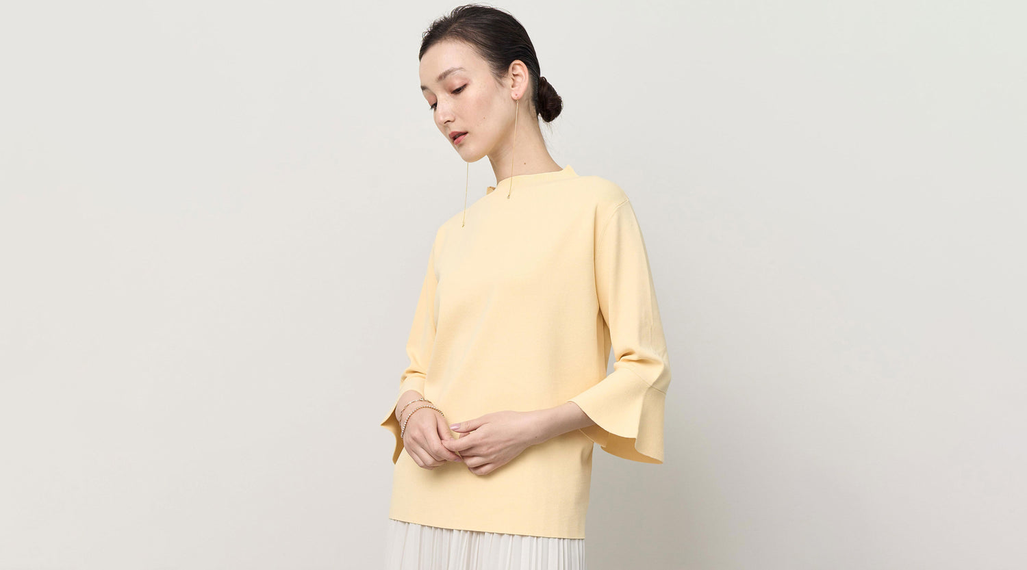 【1月2週のおすすめ】洗えるニットに春を先取る新色が登場。一枚で華やかを叶える人気のデザインニット