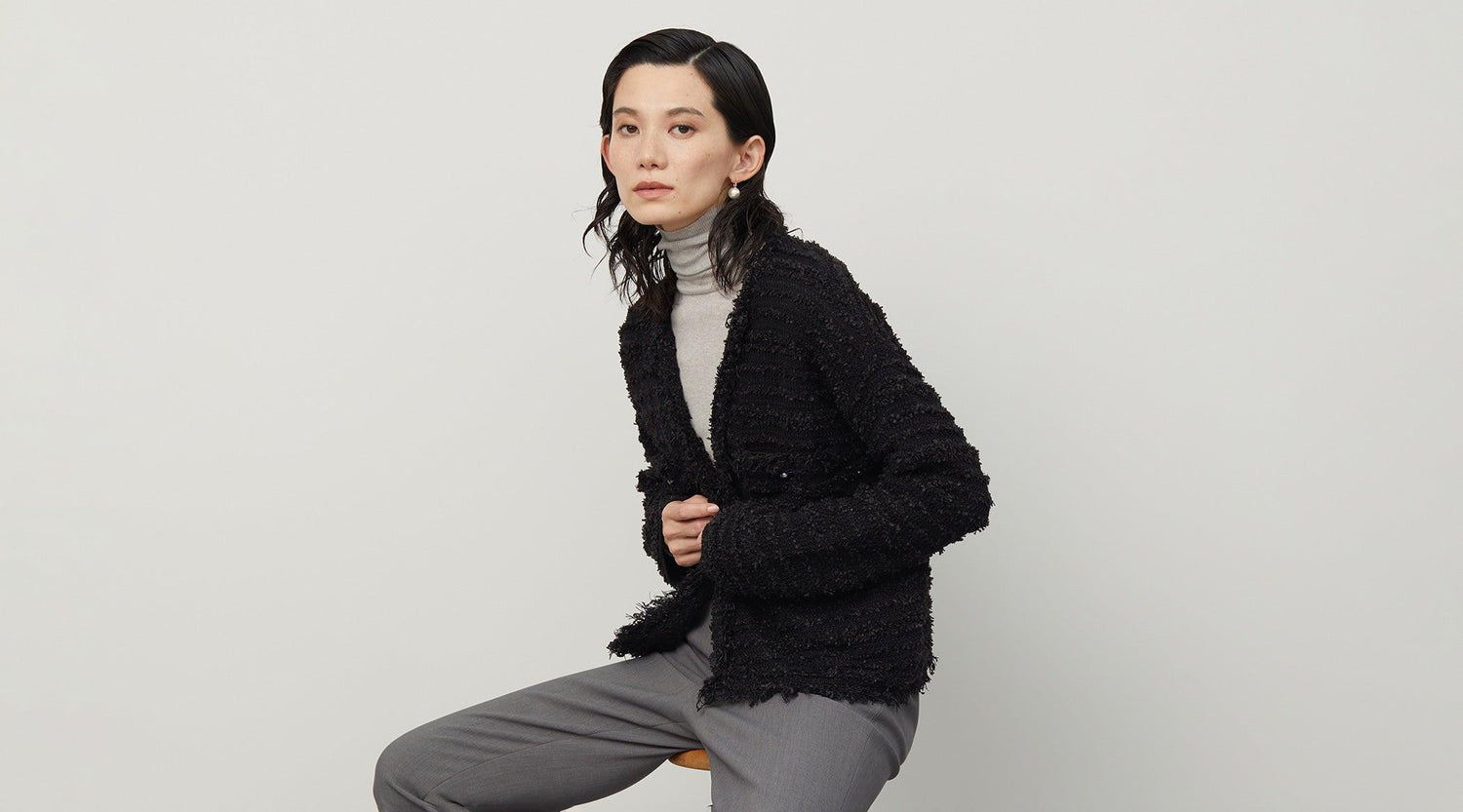 【9月2週のおすすめ】柔らかな着心地で気負わず羽織れるツイードライクニットジャケットが入荷しました