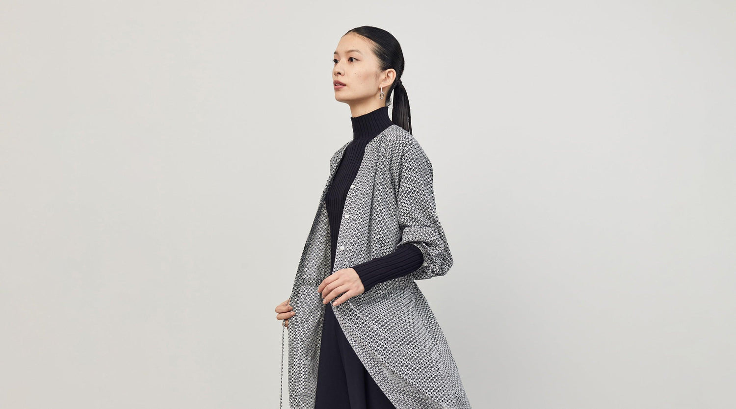 【9月3週のおすすめ】クラシカルな華やかさを纏うチェーン柄アイテムが入荷しました