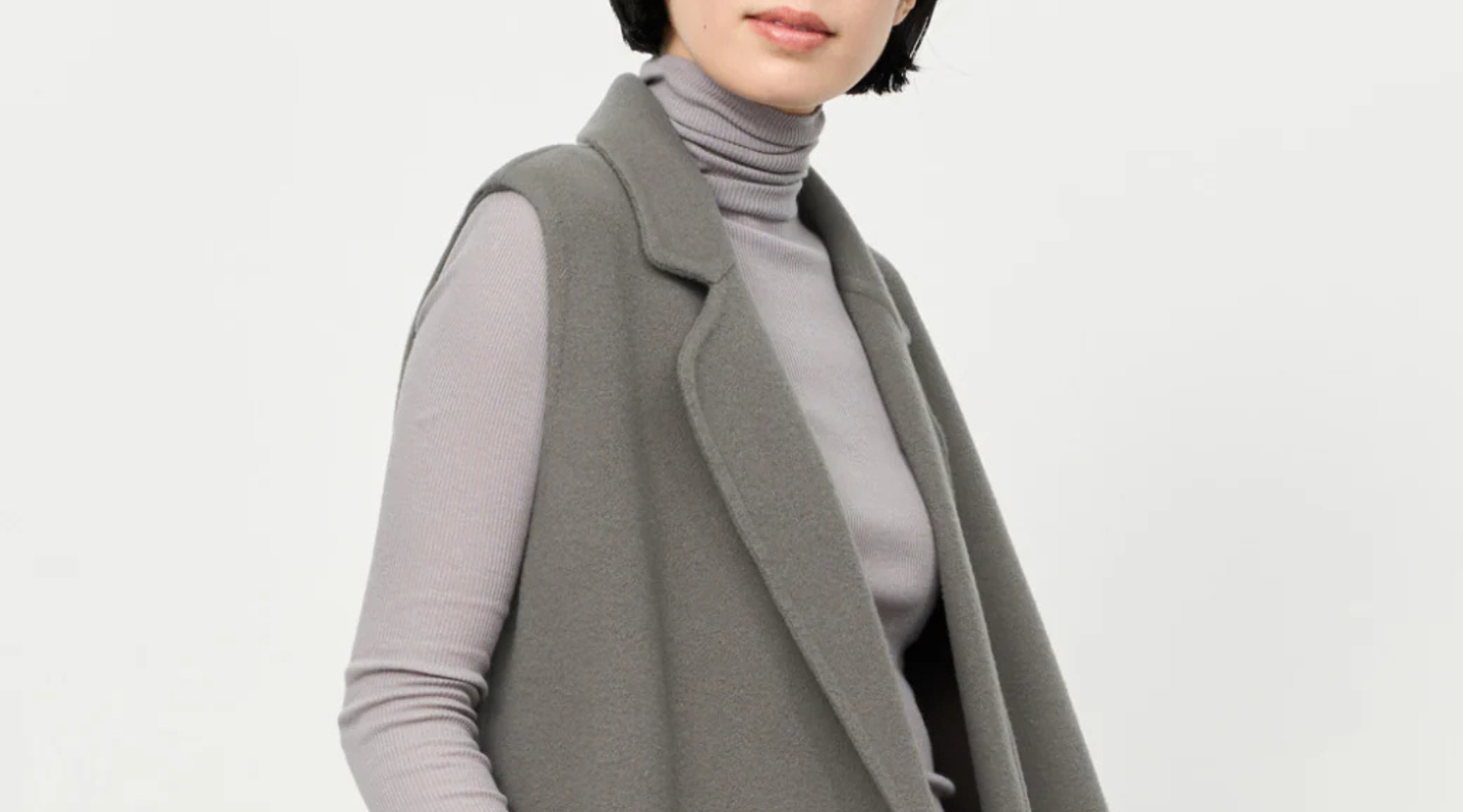 大人の抜け感を作る、グレーの取り入れ方アイディア3選