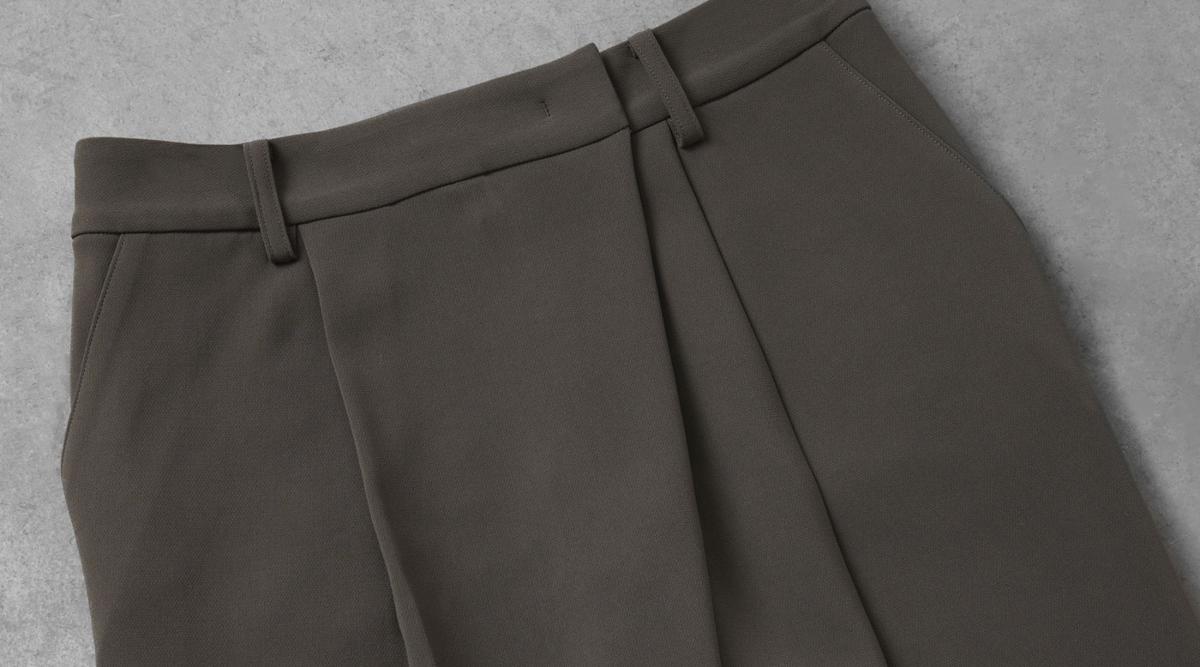 【メンバーズ限定・先行販売】タックパンツ・別注カラー「KHAKI GRAY」のご案内