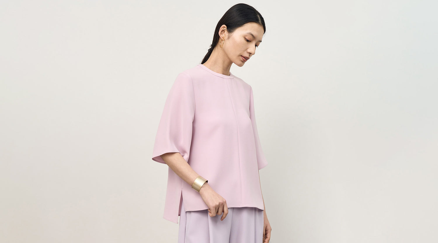 【4月3週のおすすめ】涼やかにきちんと見え。イージーケアで楽しむライトクロスシリーズが入荷しました！