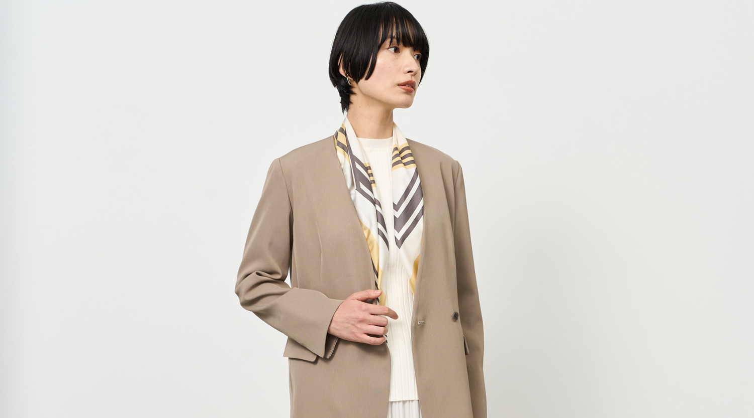 【2月3週のおすすめ】季節の変わり目にちょうどいい一枚。室内でも着られるアウタージャケット