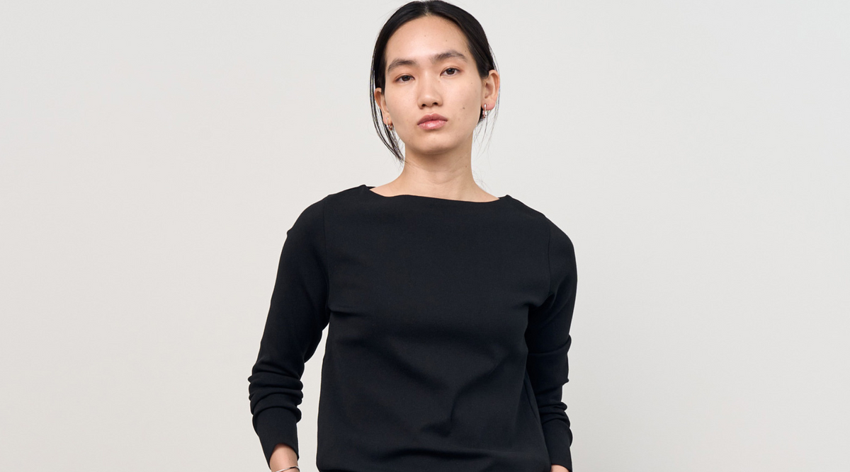 【12月1週のおすすめ】着回し力の高い上品ニットソーが再入荷。冬は重ねて、暖かくなったら一枚で