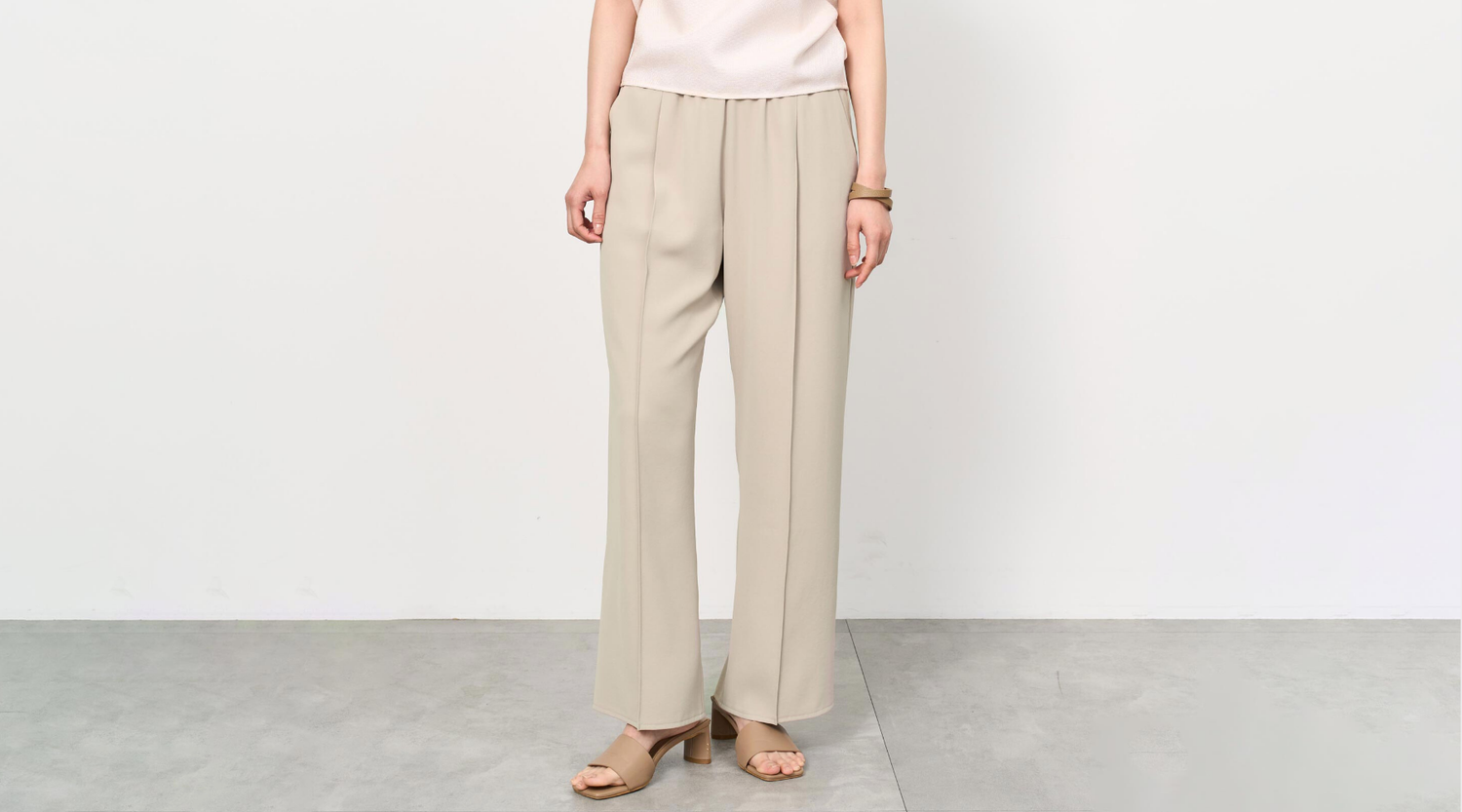 【再入荷】人気のヴィンテージサテンシリーズ3型｜涼やかで上品なシアーカーディガンの新色も再入荷