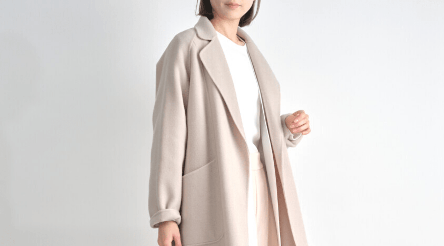 冬が明けたらコートを脱ぐだけ。今から始める春色の重ね着スタイル - SOÉJU online store (ソージュ オンラインストア)