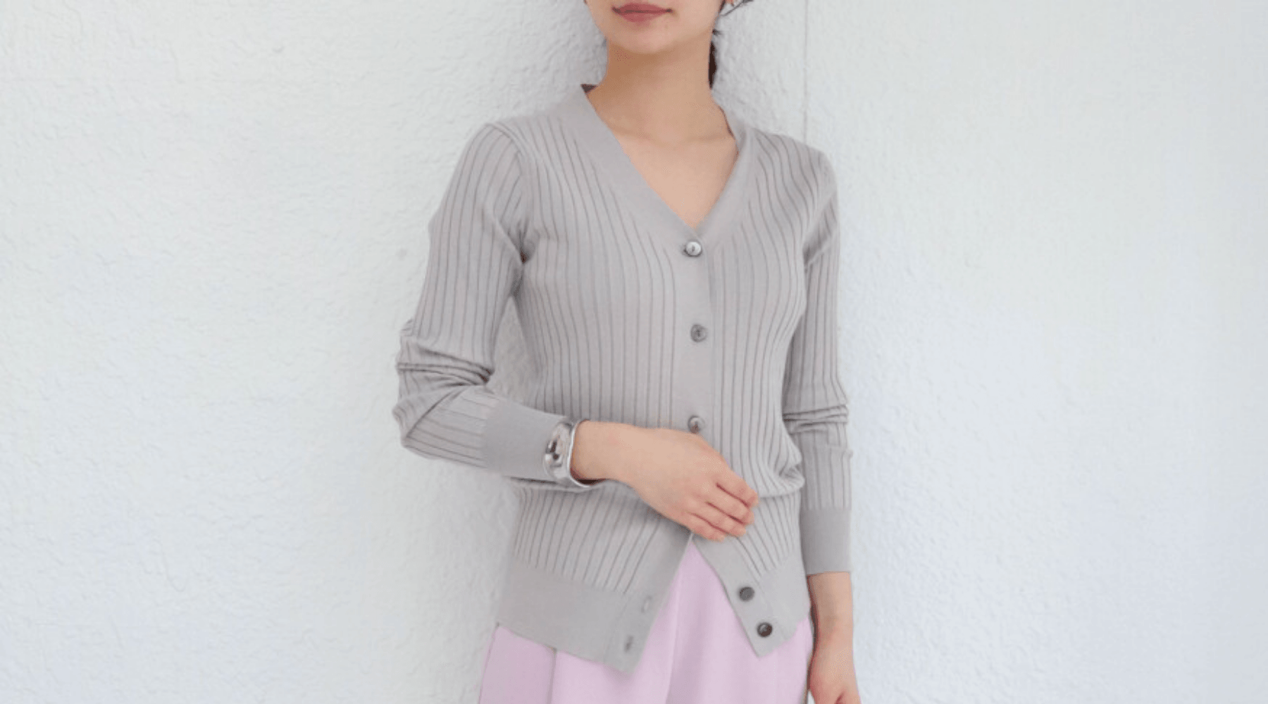 完売✨人気　ソージュ SOEJU Ｖネックショートニットカーディガン　イエロー Vネックニットカーディガン - SOÉJU online store｜上質な大人の女性の