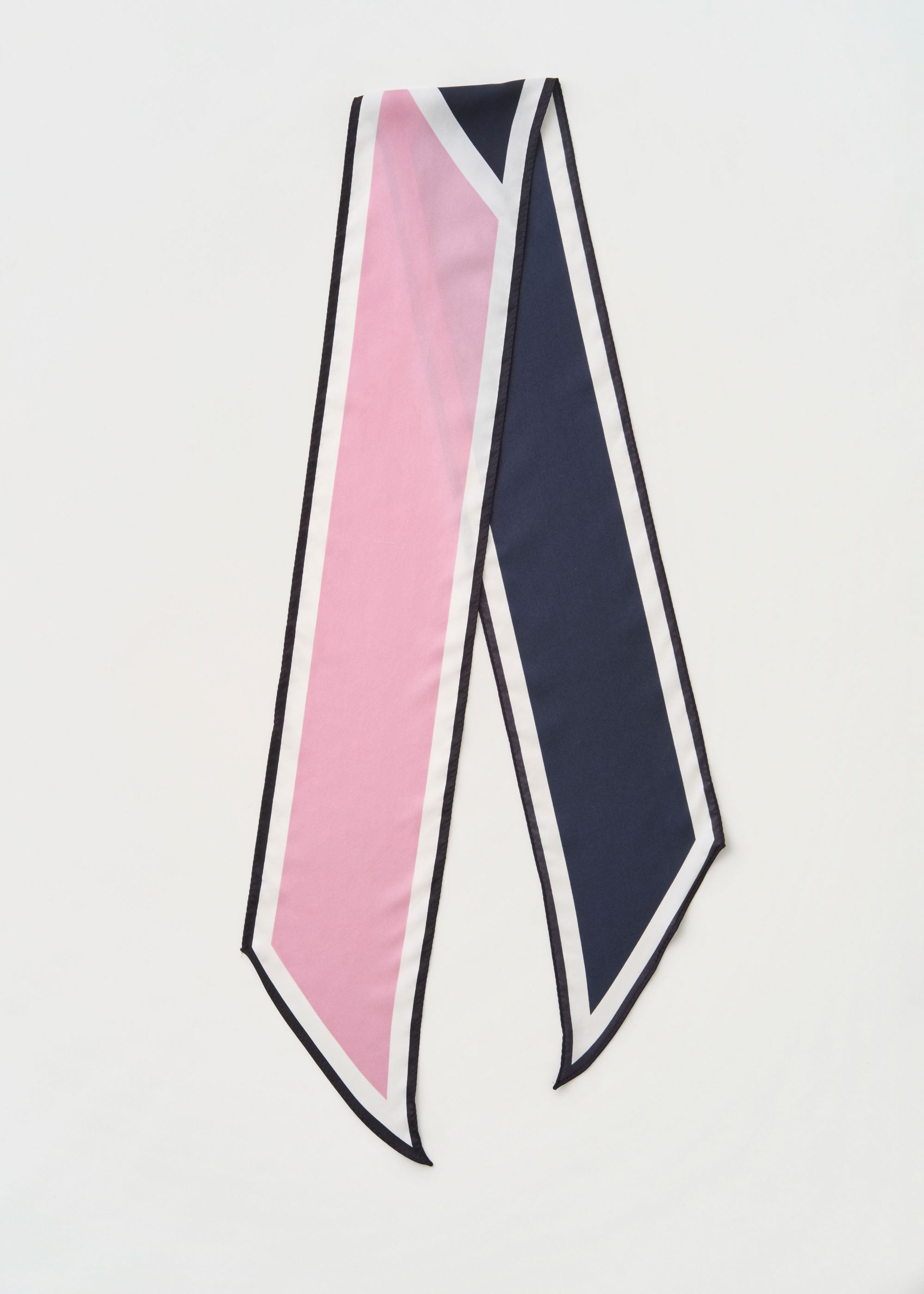 シルク剣先スカーフ