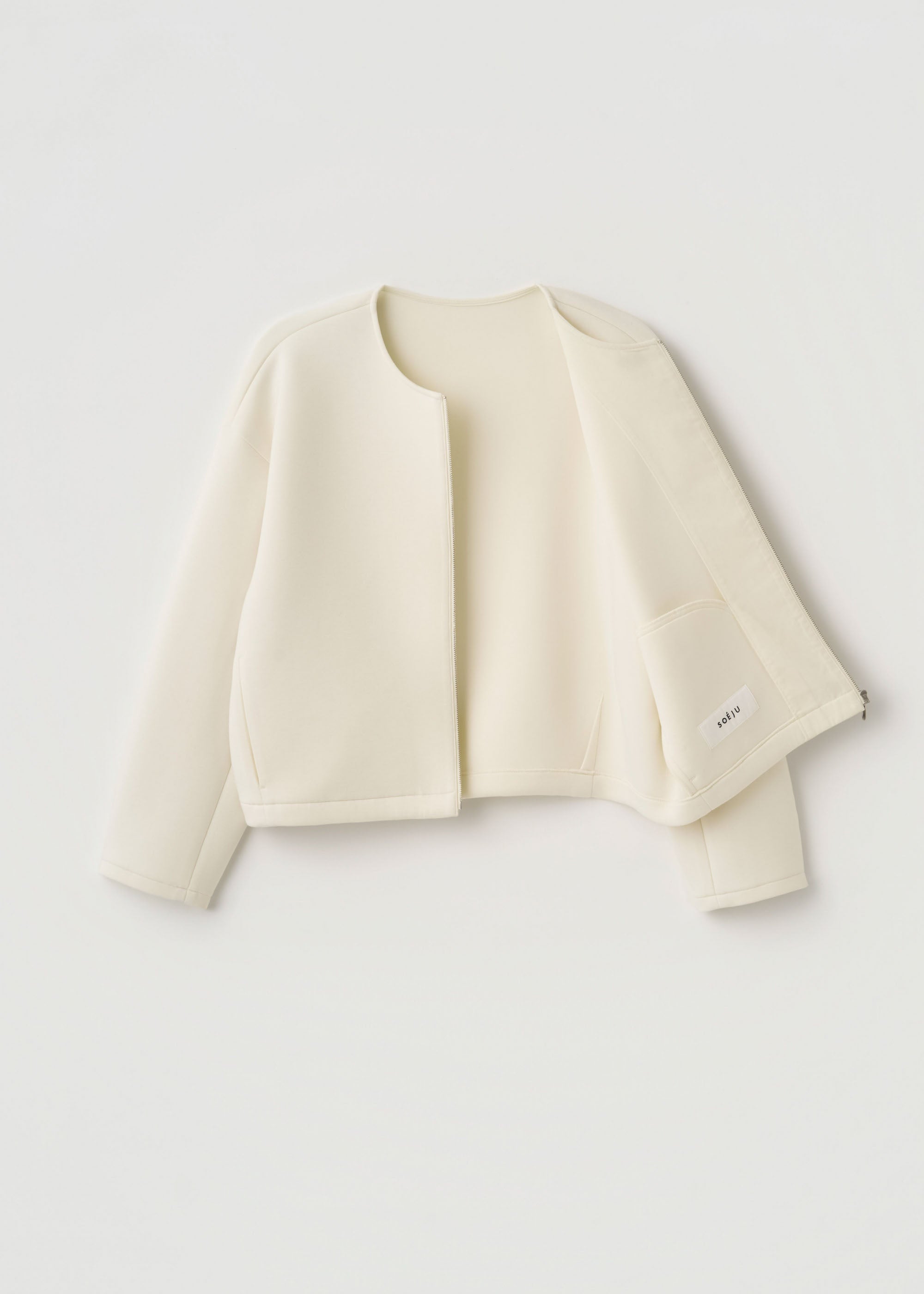 ソフトダブルフェイスショートブルゾン