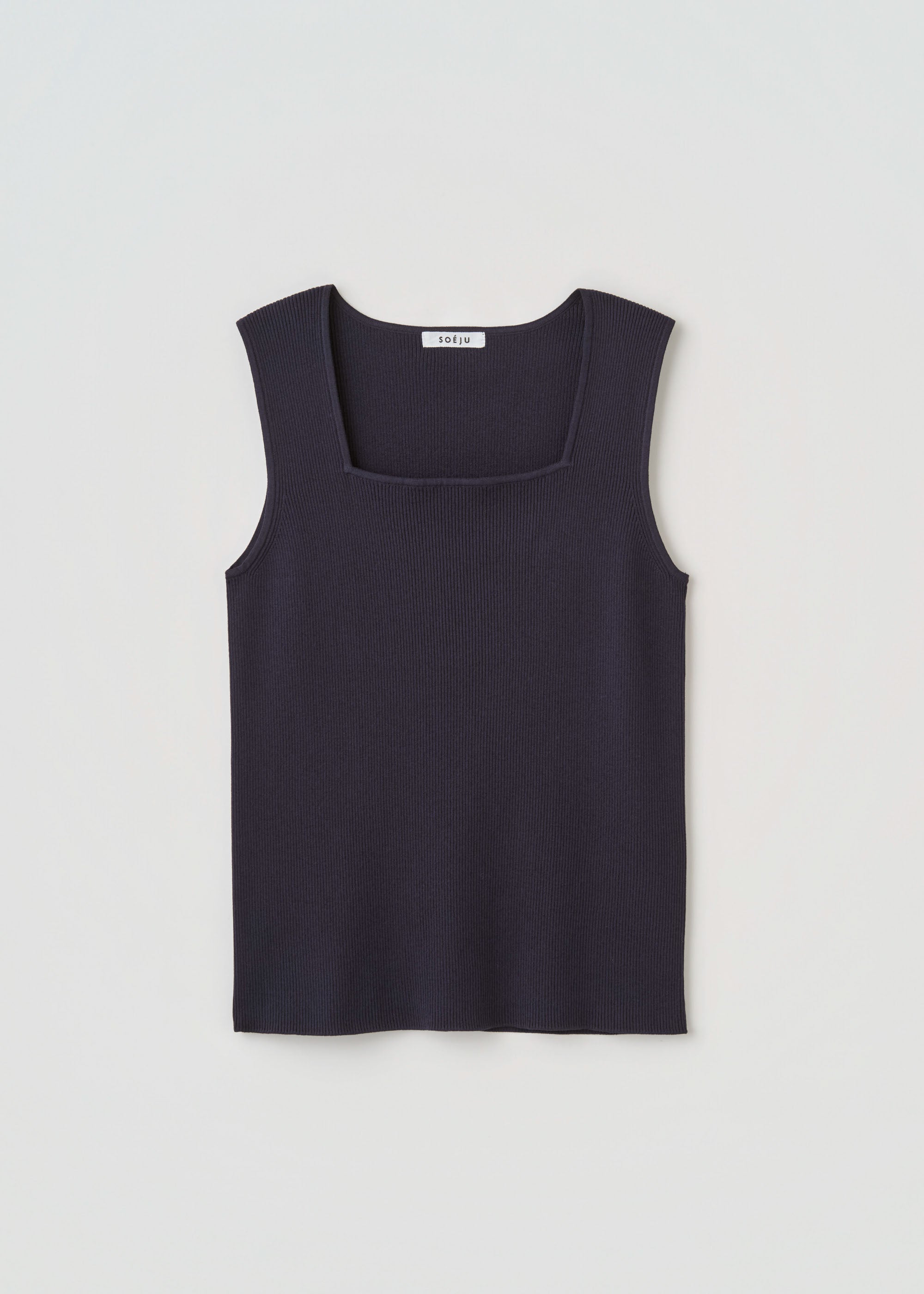 美Neck ノースリーブニット（スクエアネック）