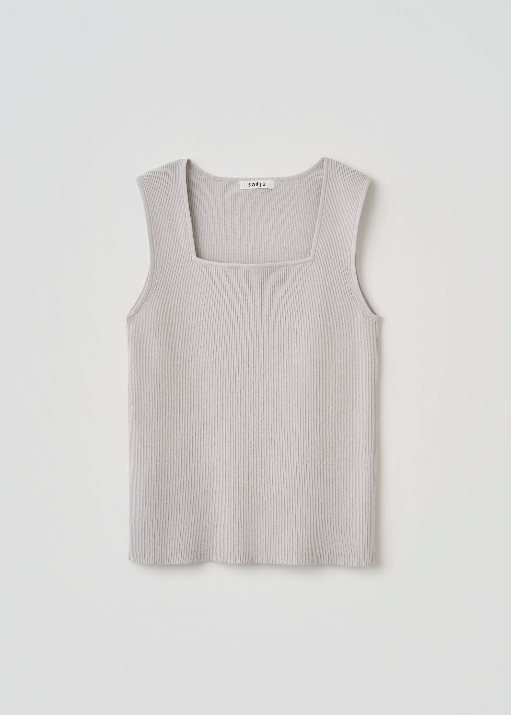 美Neck ノースリーブニット（スクエアネック）