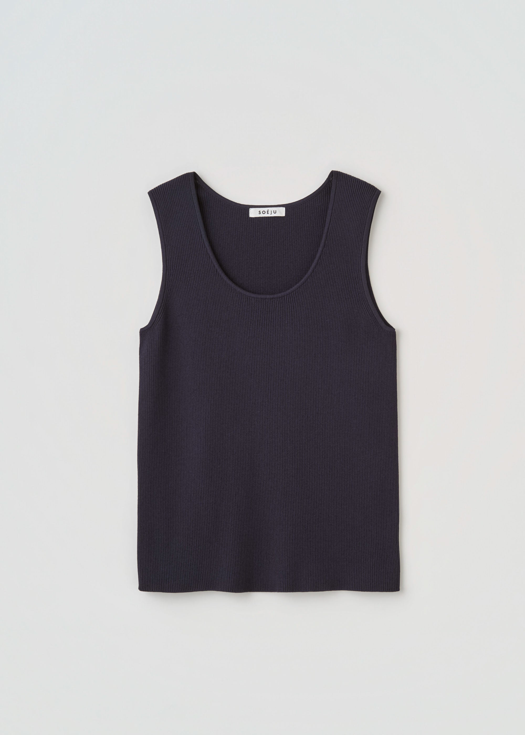 美Neck ノースリーブニット（Uネック）