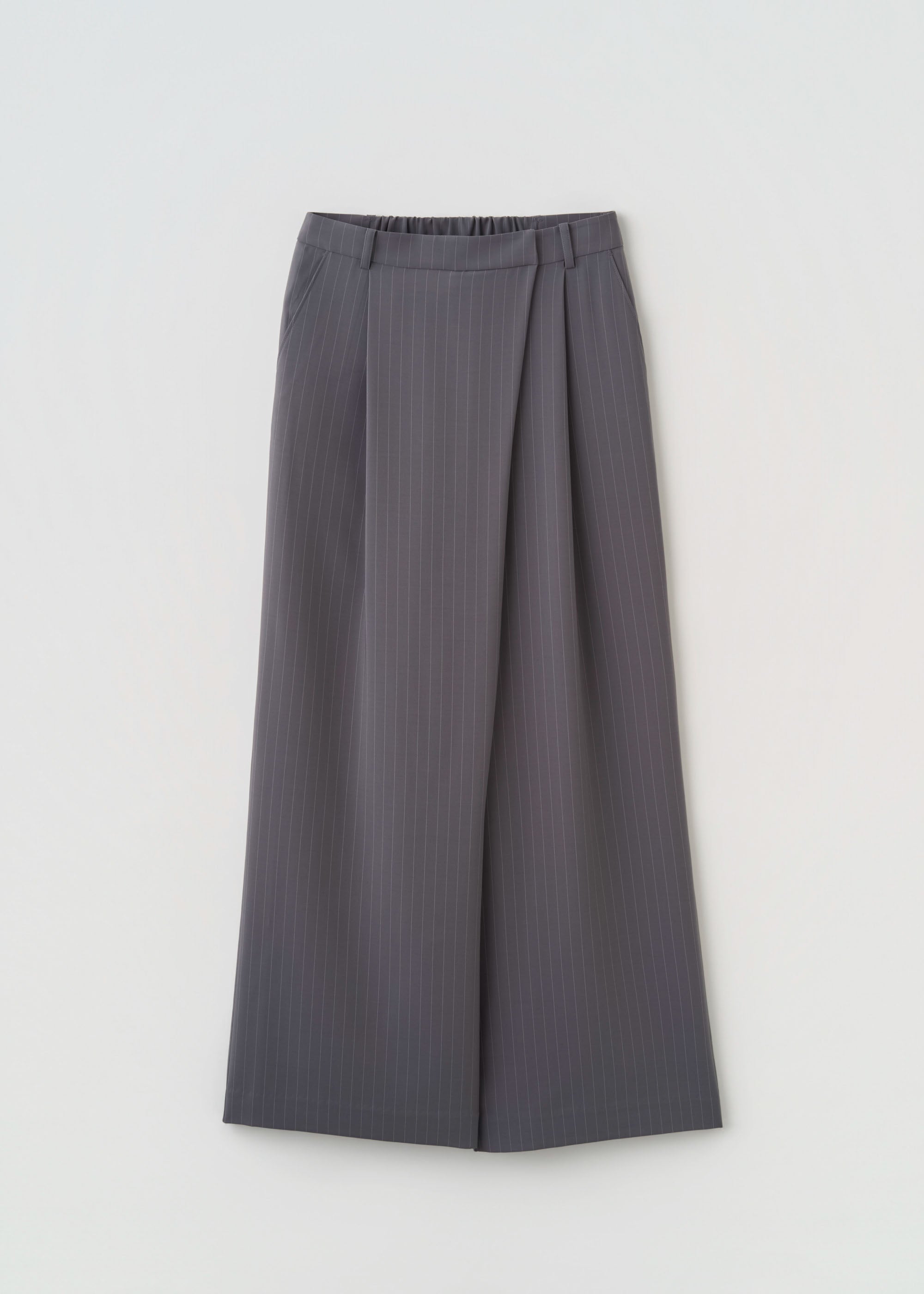 スラントタックワイドパンツ