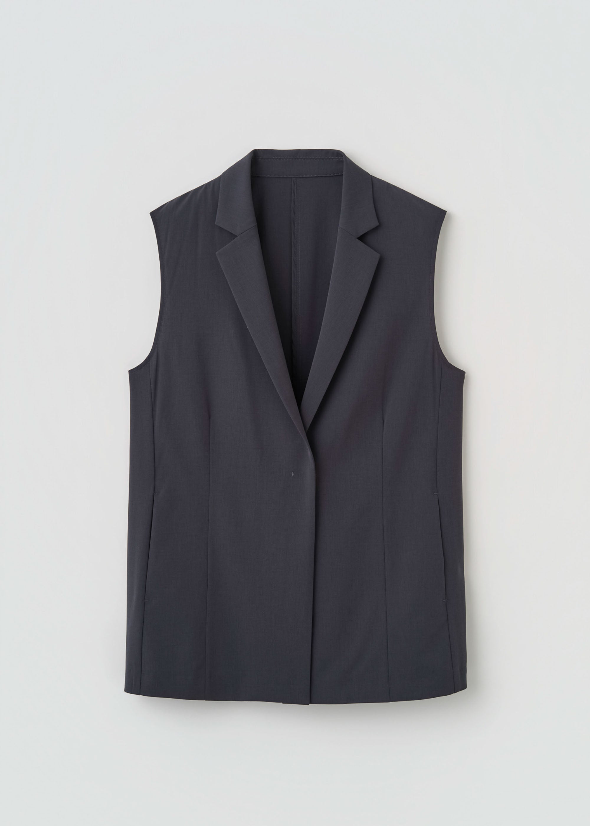 エアリーストレッチテーラードジレ