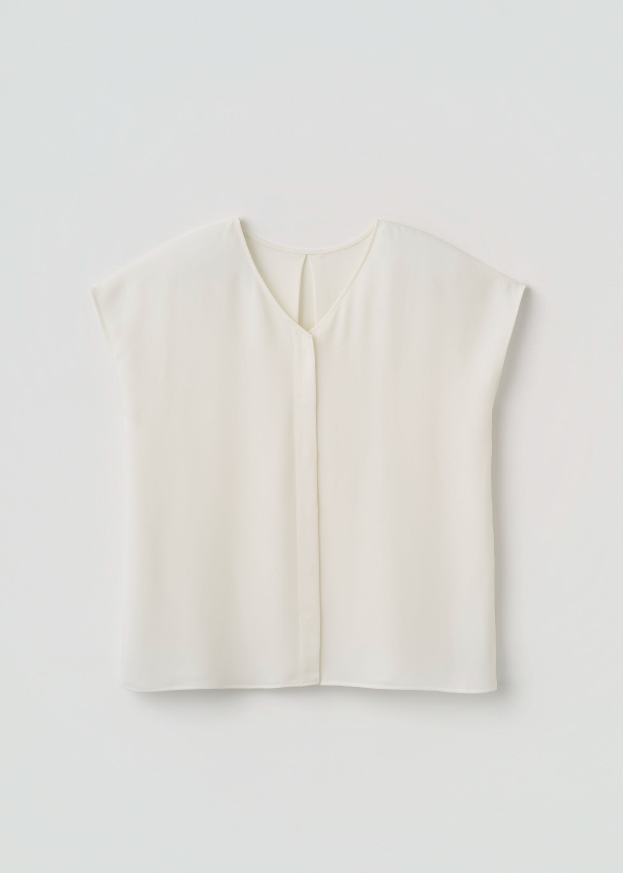 エアリージョーゼットショートスリーブブラウス