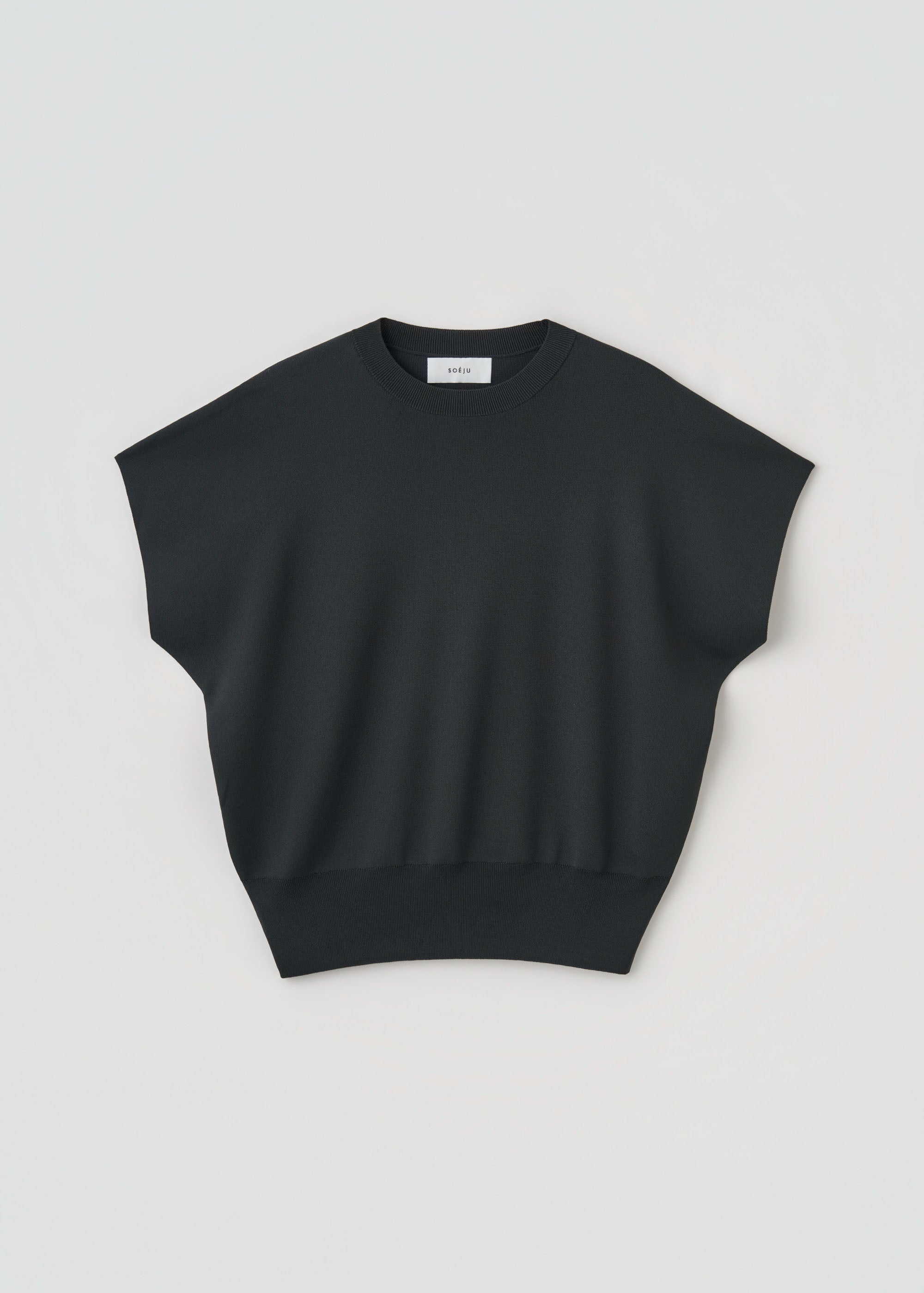 ショートスリーブコクーンニット