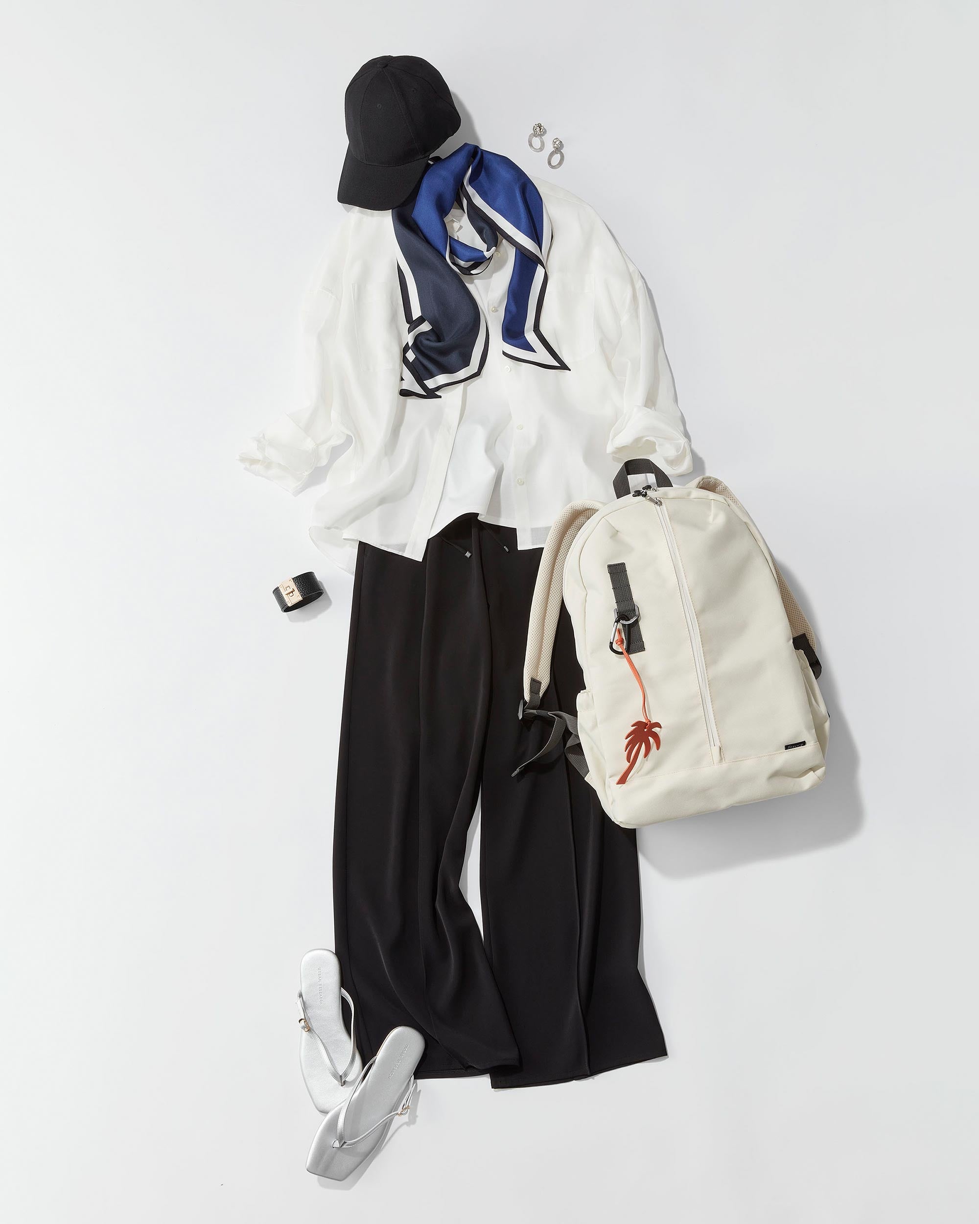 シルク剣先スカーフ- SOÉJU online store｜上質な大人の女性の