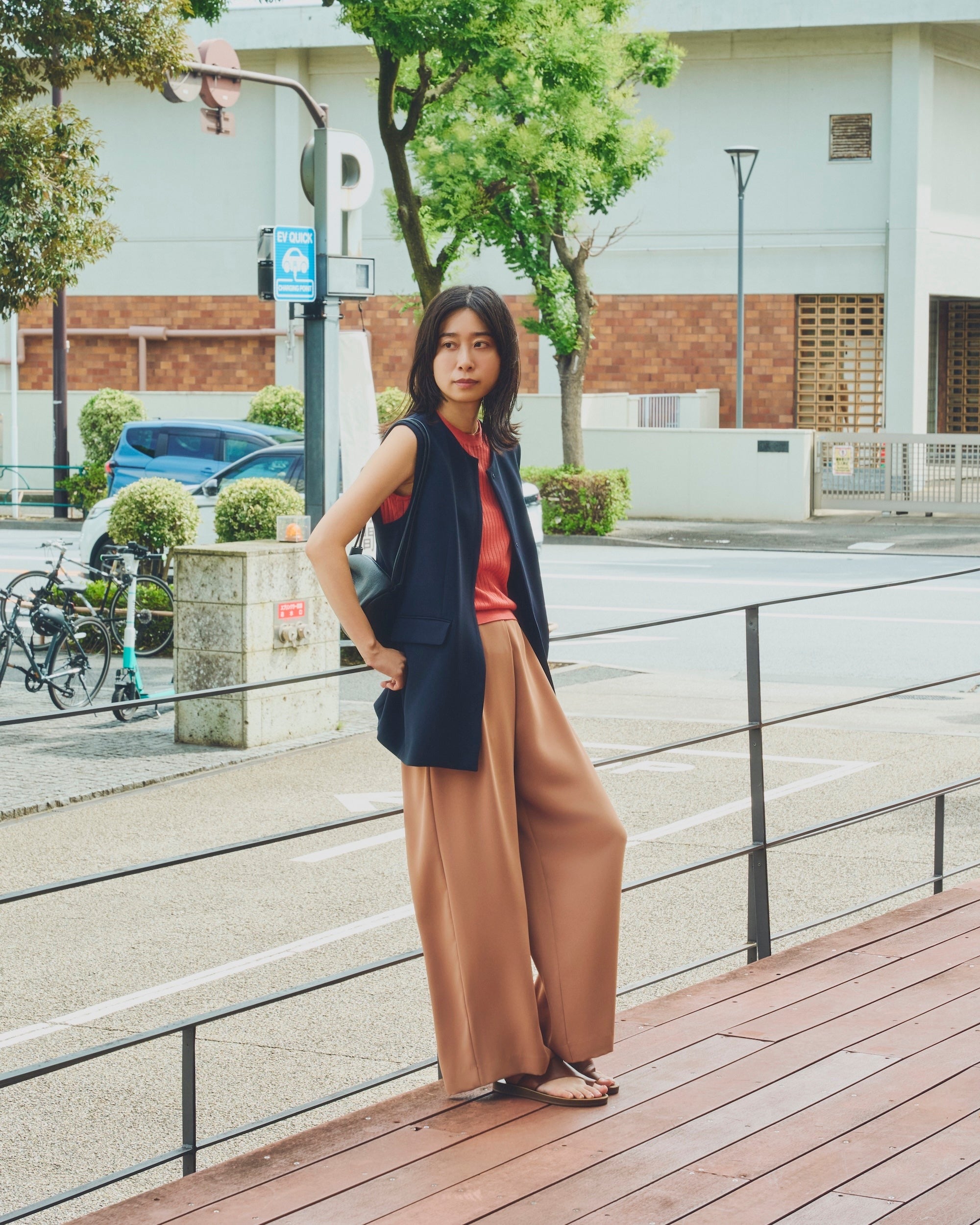 SOÉJU online store - 大人の女性のためのD2Cアパレルブランド