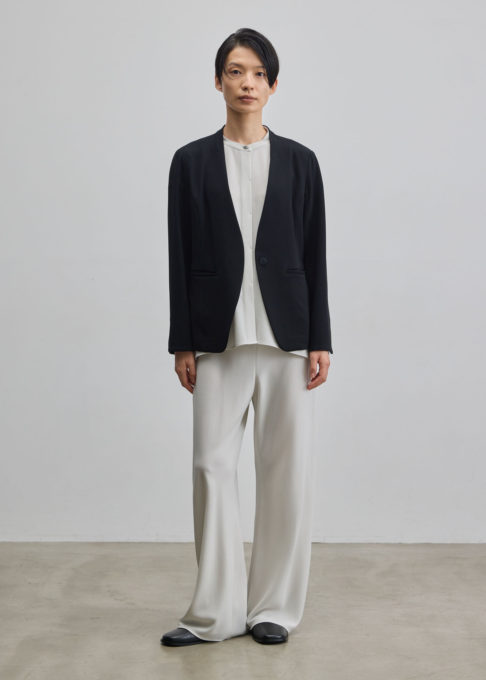 モデル:170cm サイズ:L