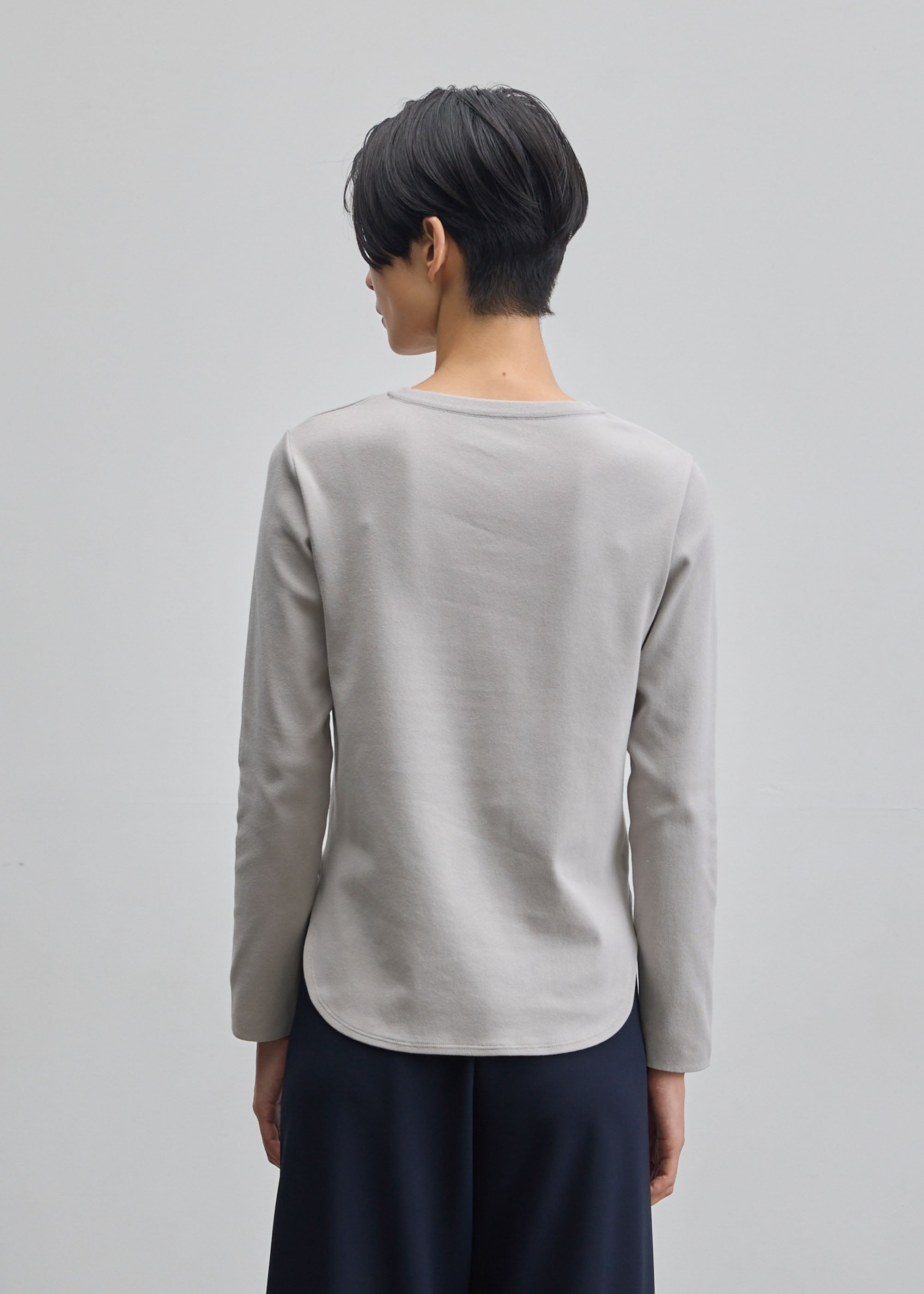 【美品】COGTHEBIGSMOKE ロングスリーブカットソー　ルナ COGTHEBIGSMOKE（コグザビッグスモーク）の「【COGTHEBIGSMOKE