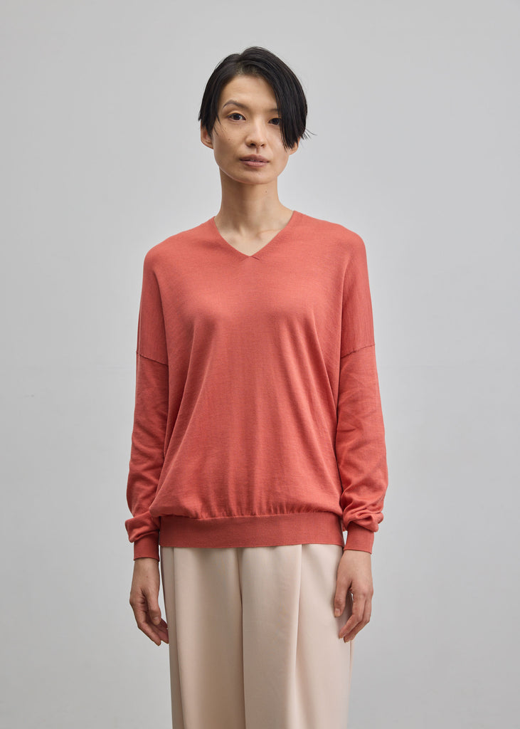 モデル:170cm サイズ:M