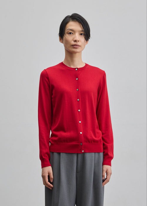 モデル:170cm サイズ:M