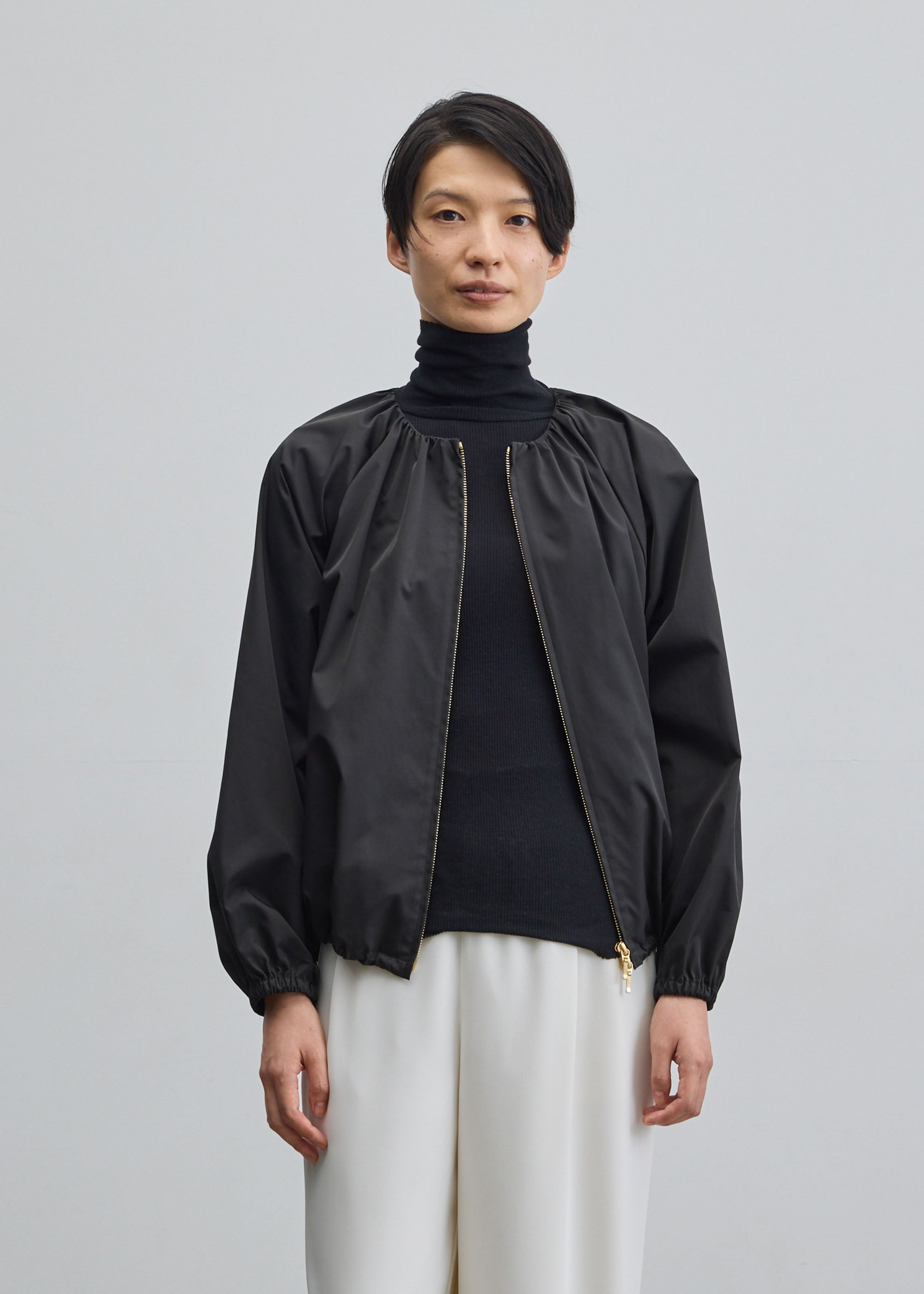 モデル:170cm サイズ:M