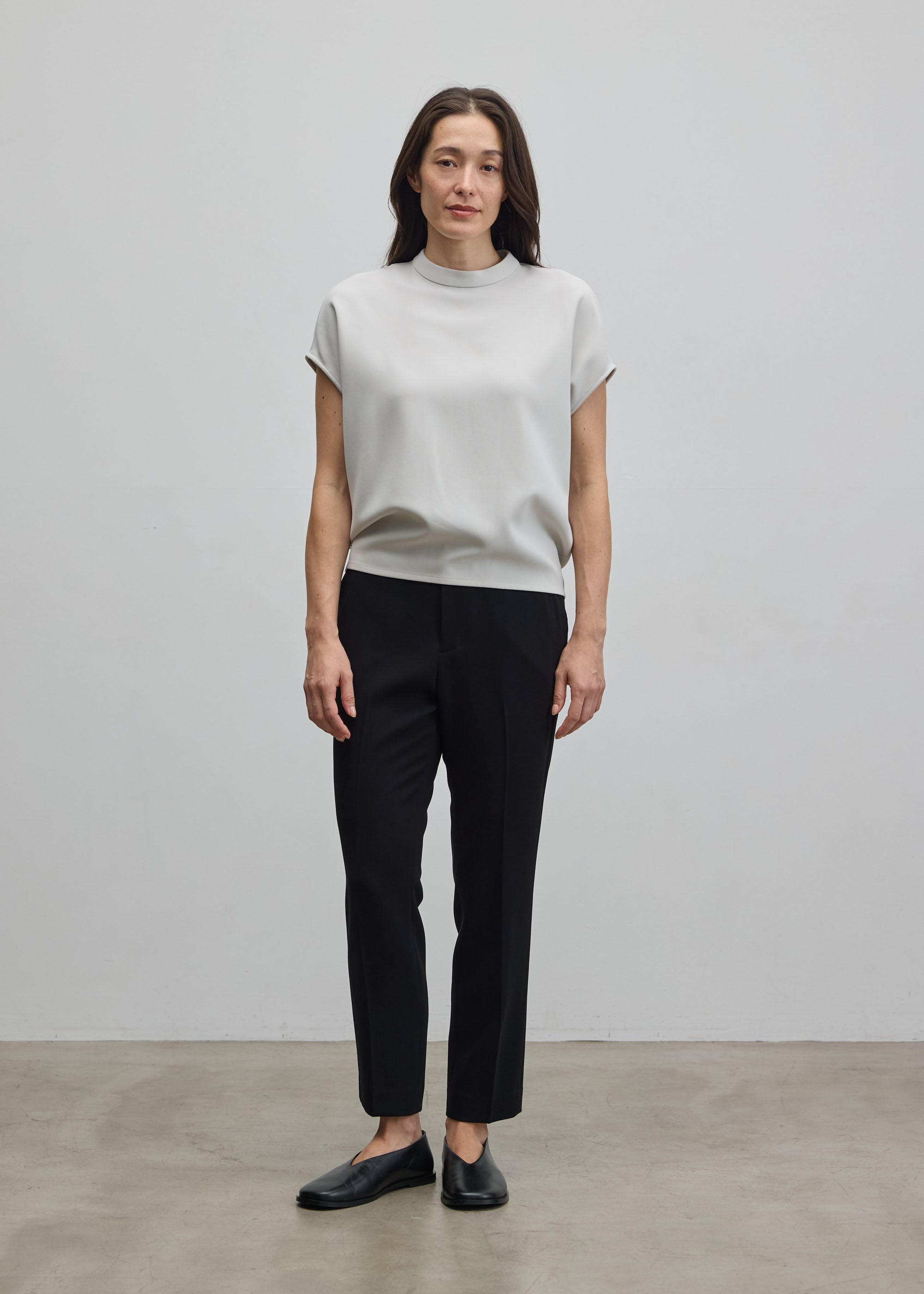 センタープレスパンツ - SOÉJU online store｜上質な大人の女性のため