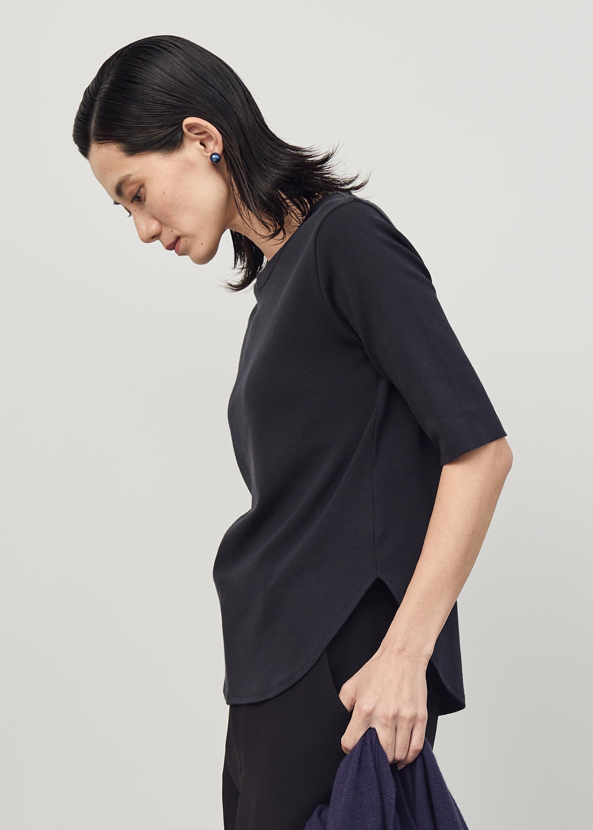 SOÉJU ソージュ 五分袖ニットソー ネイビー L 5分袖ニットソー - SOÉJU online store｜上質な大人の女性のための