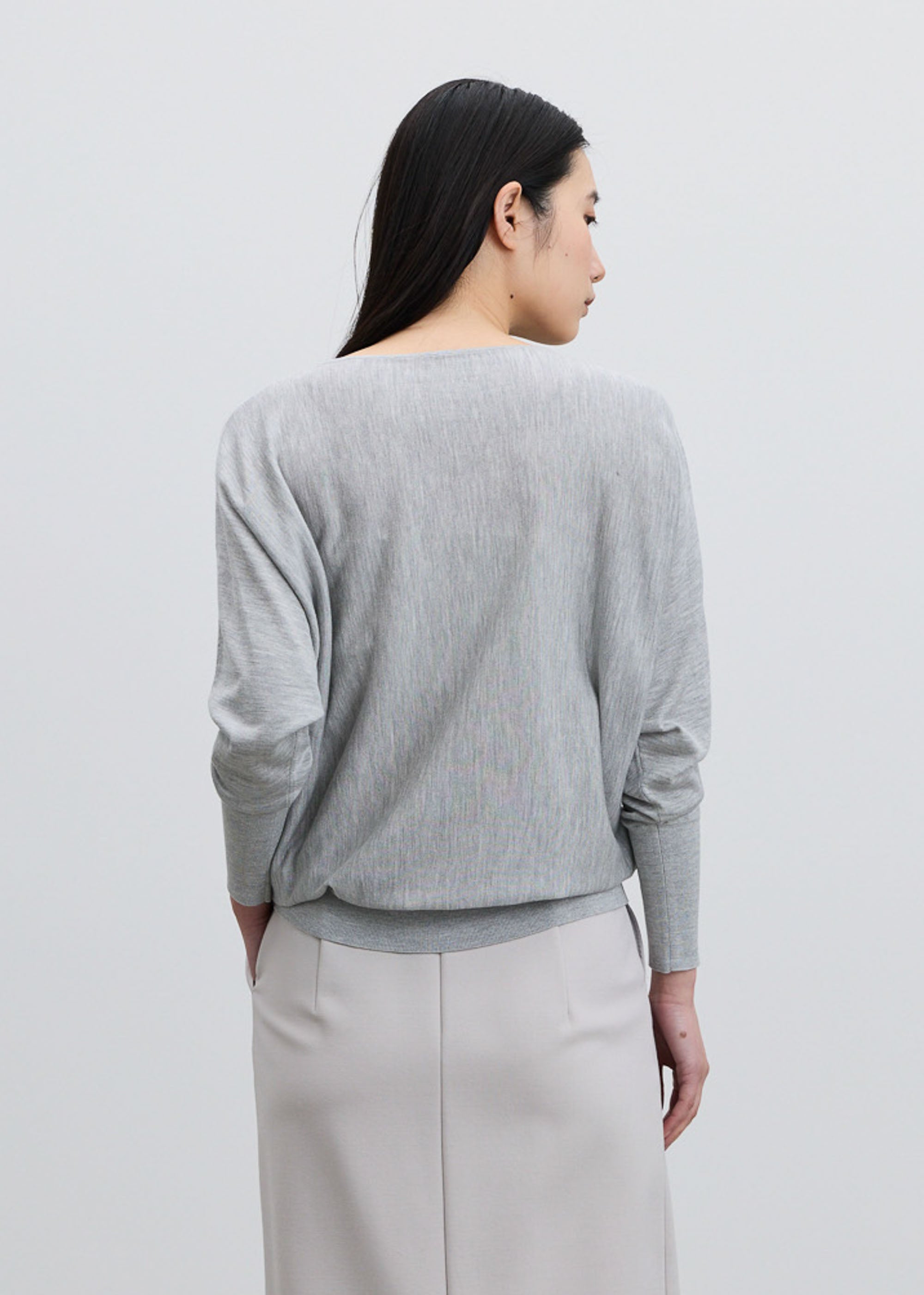 シルクコットンボートネックニット