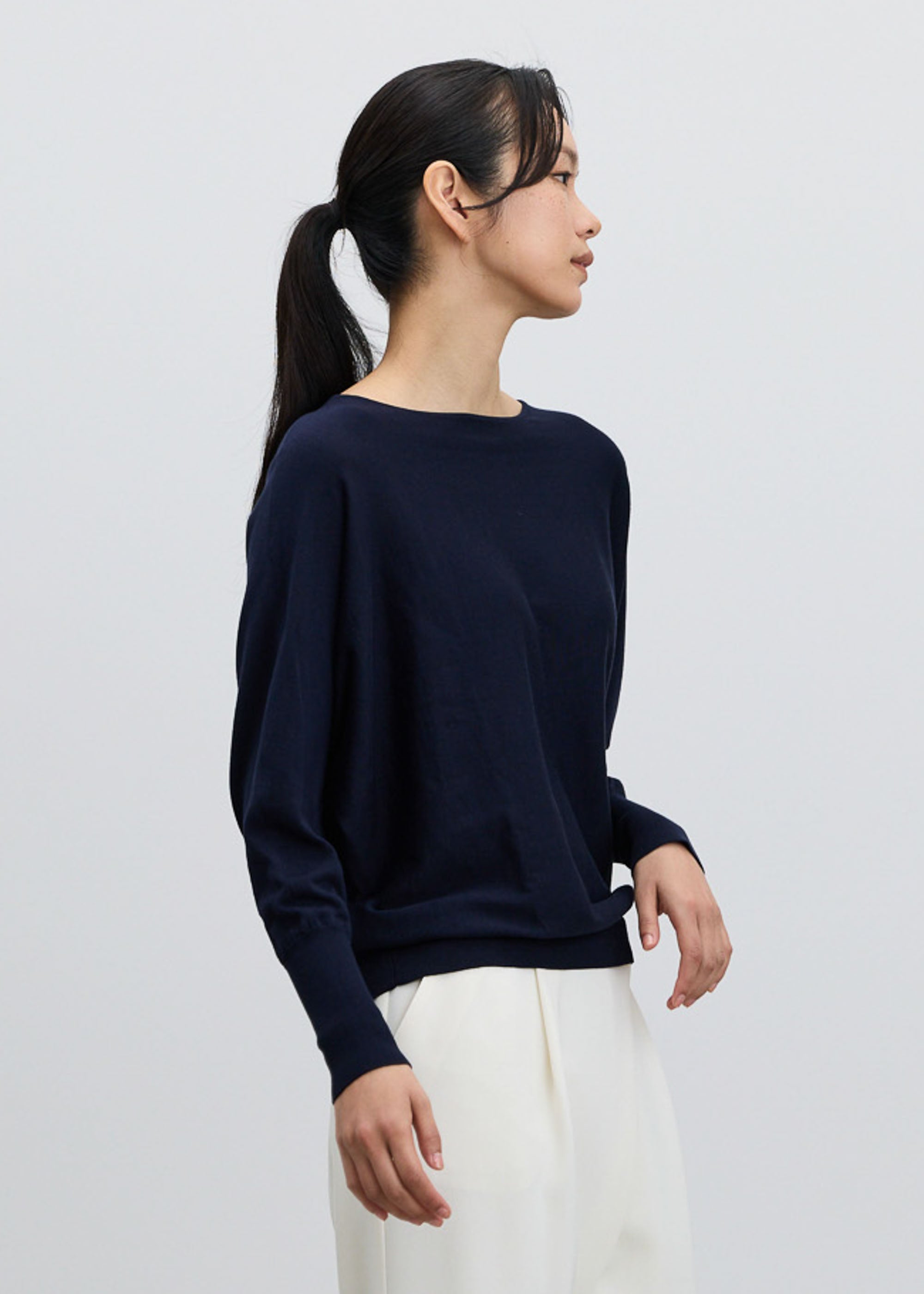 シルクコットンボートネックニット