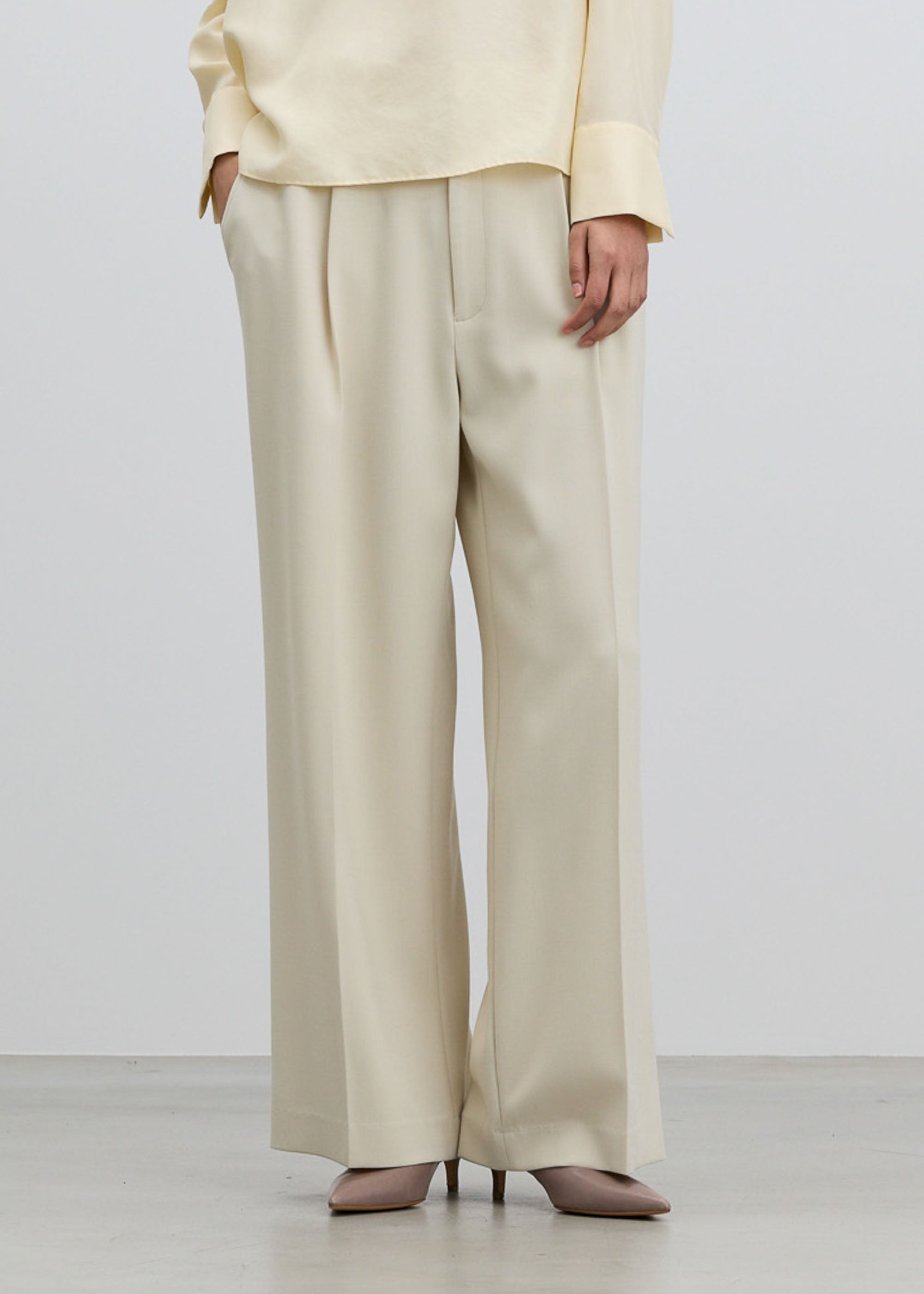 ウールライクワイドパンツ