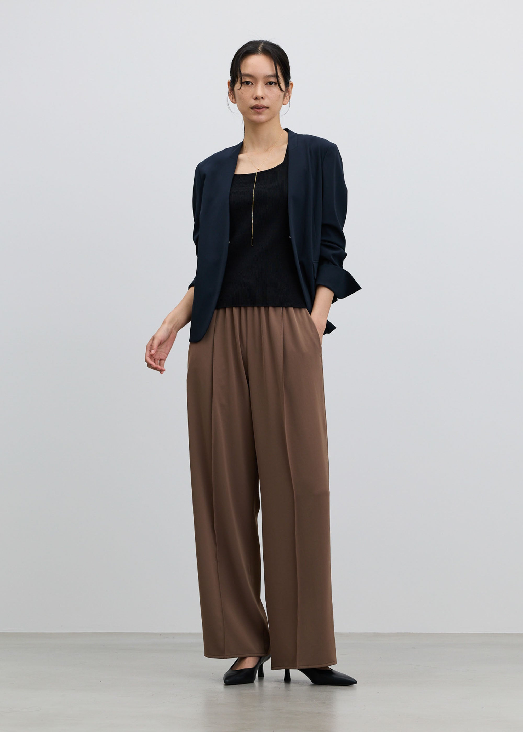 エアリーストレッチノーカラージャケット - SOÉJU online store｜上質