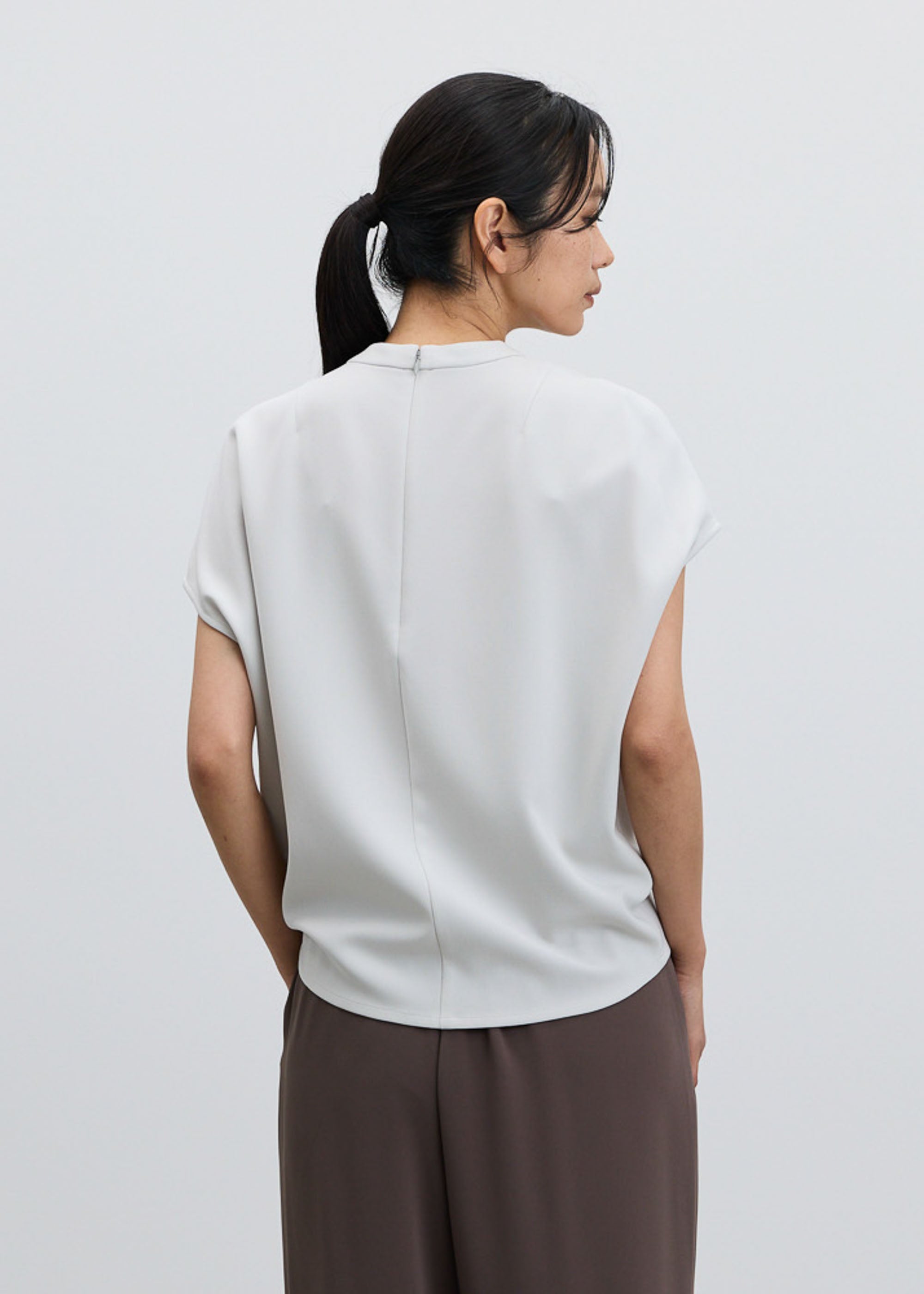 スタンドカラーコクーンブラウス