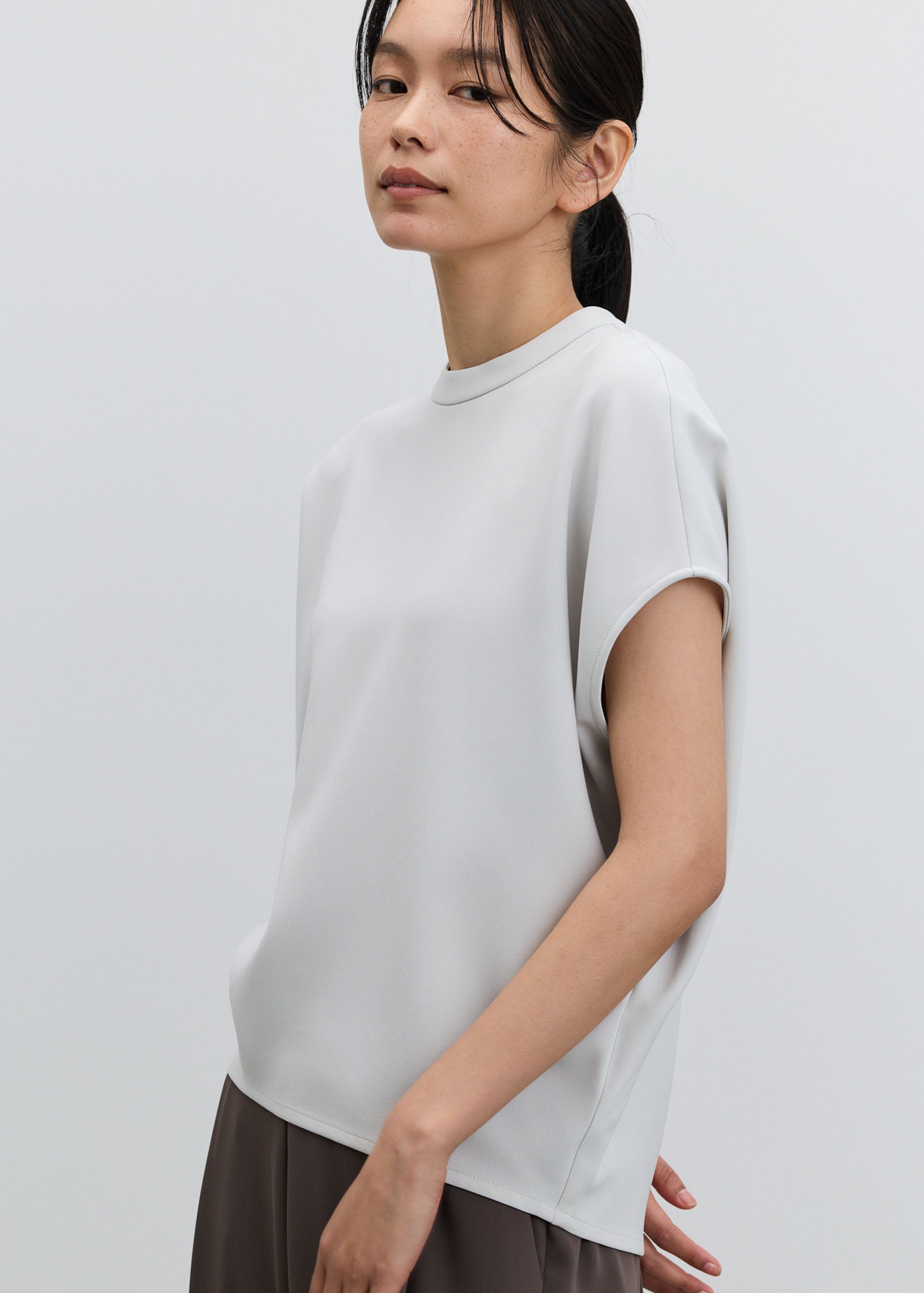 スタンドカラーコクーンブラウス