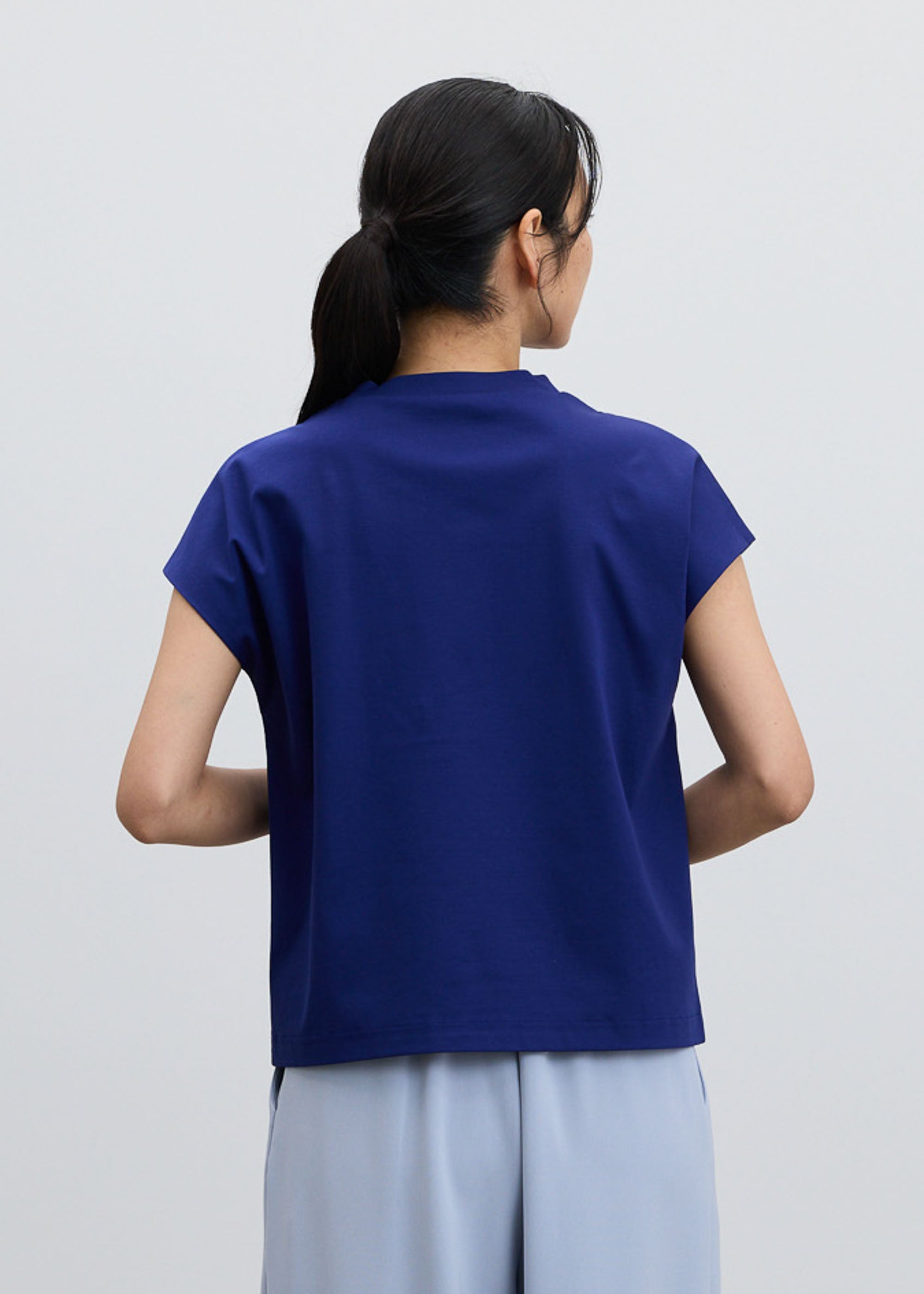 COOL SMOOTH スタンドカラーカットソー