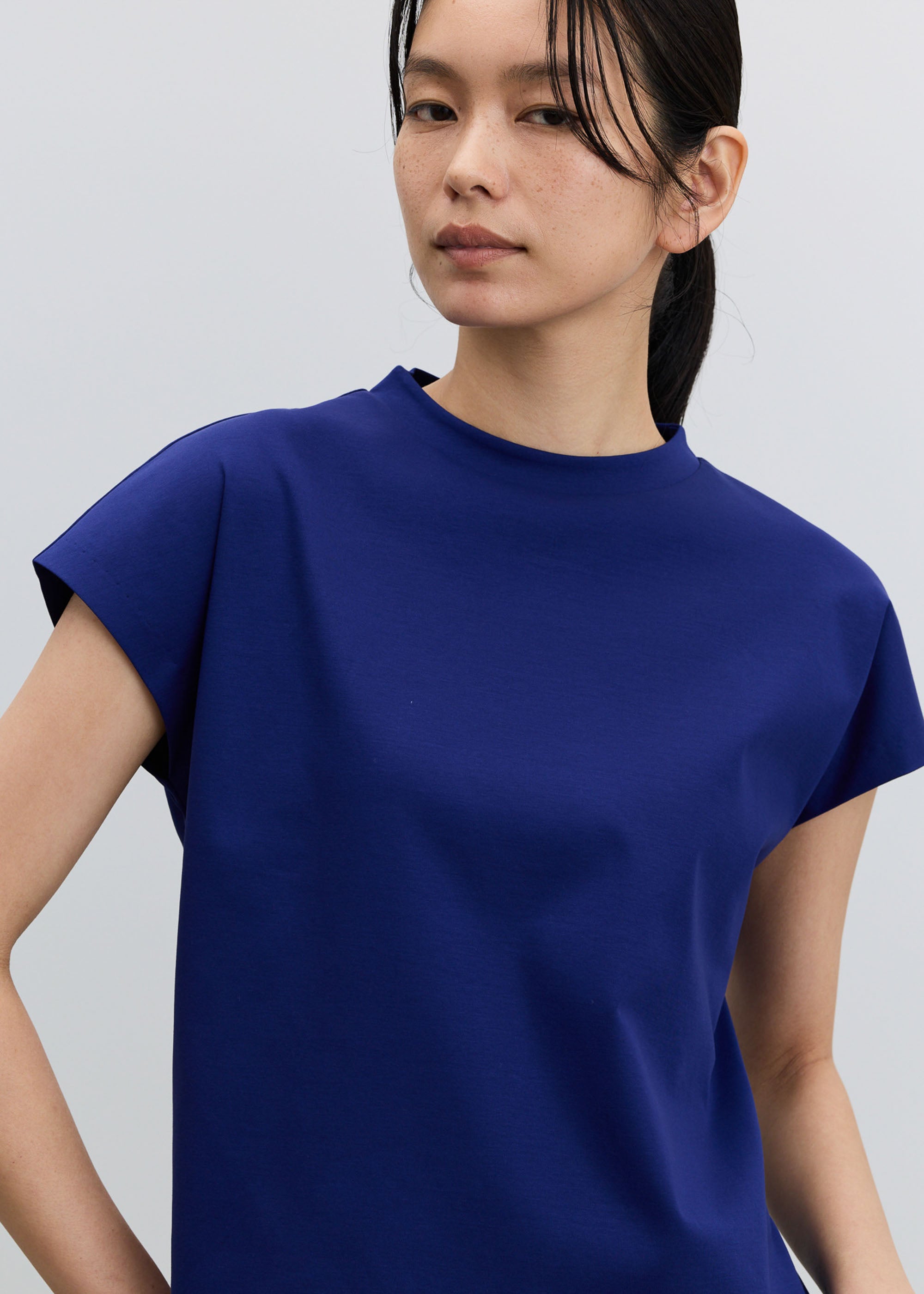 モデル:174cm サイズ:M