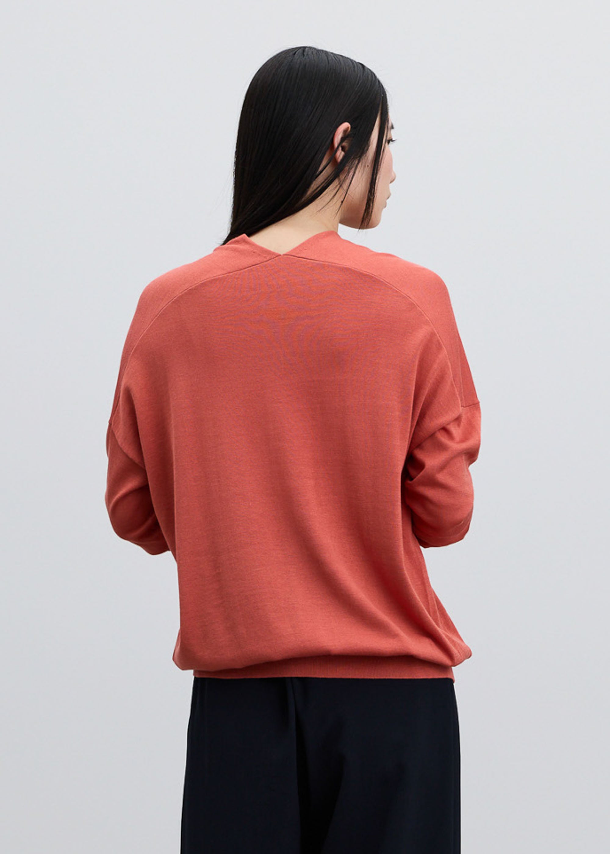 シルクコットンVネックニット