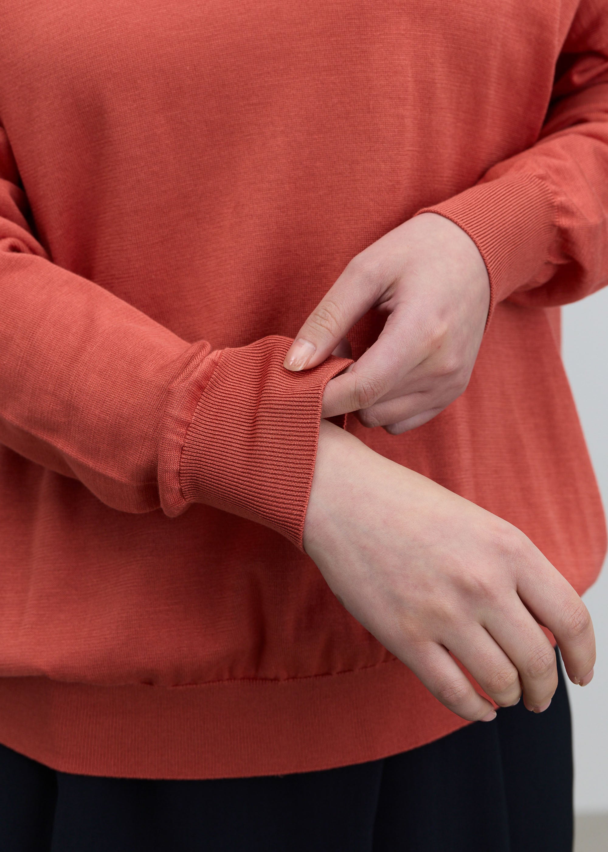 シルクコットンVネックニット