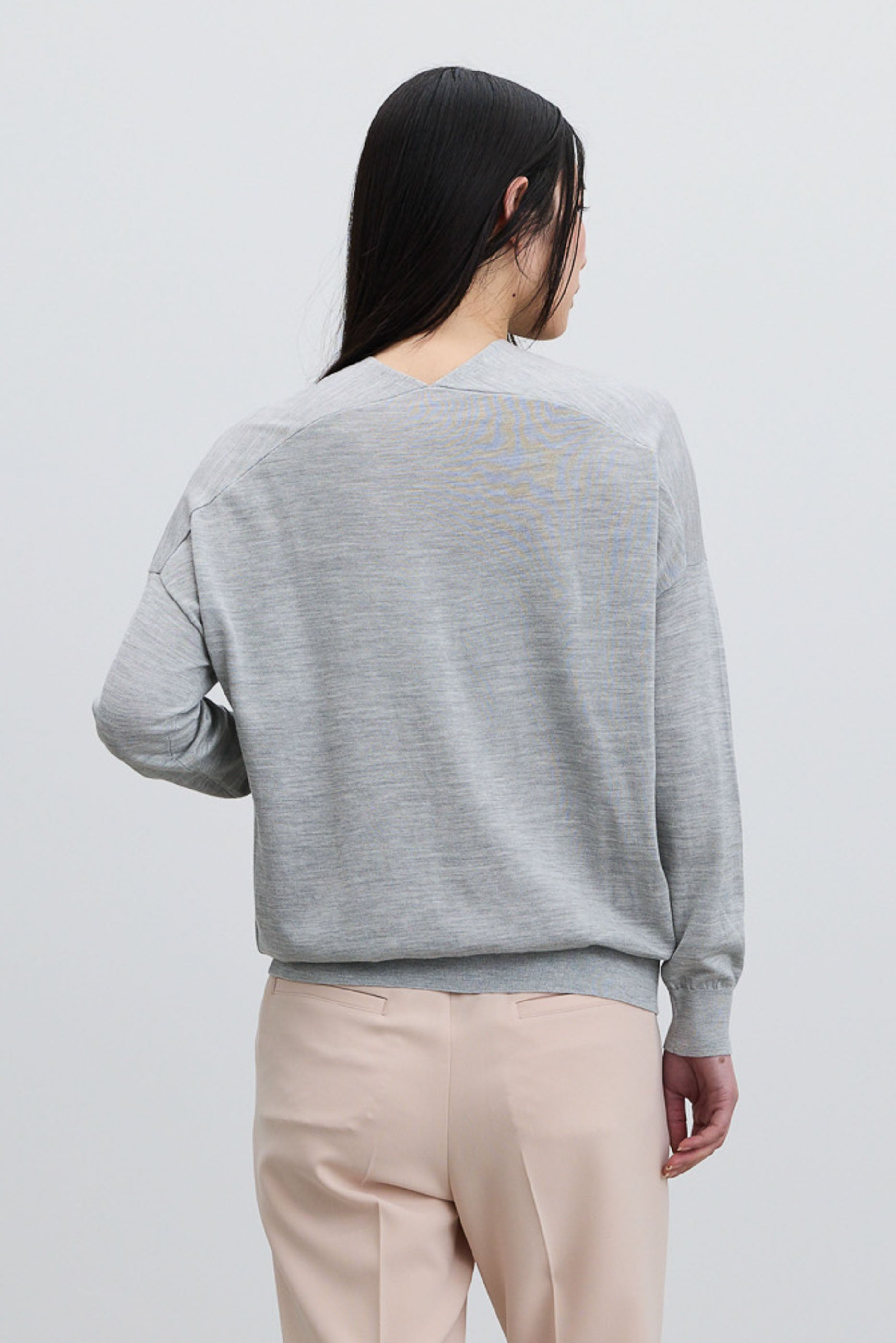 シルクコットンVネックニット